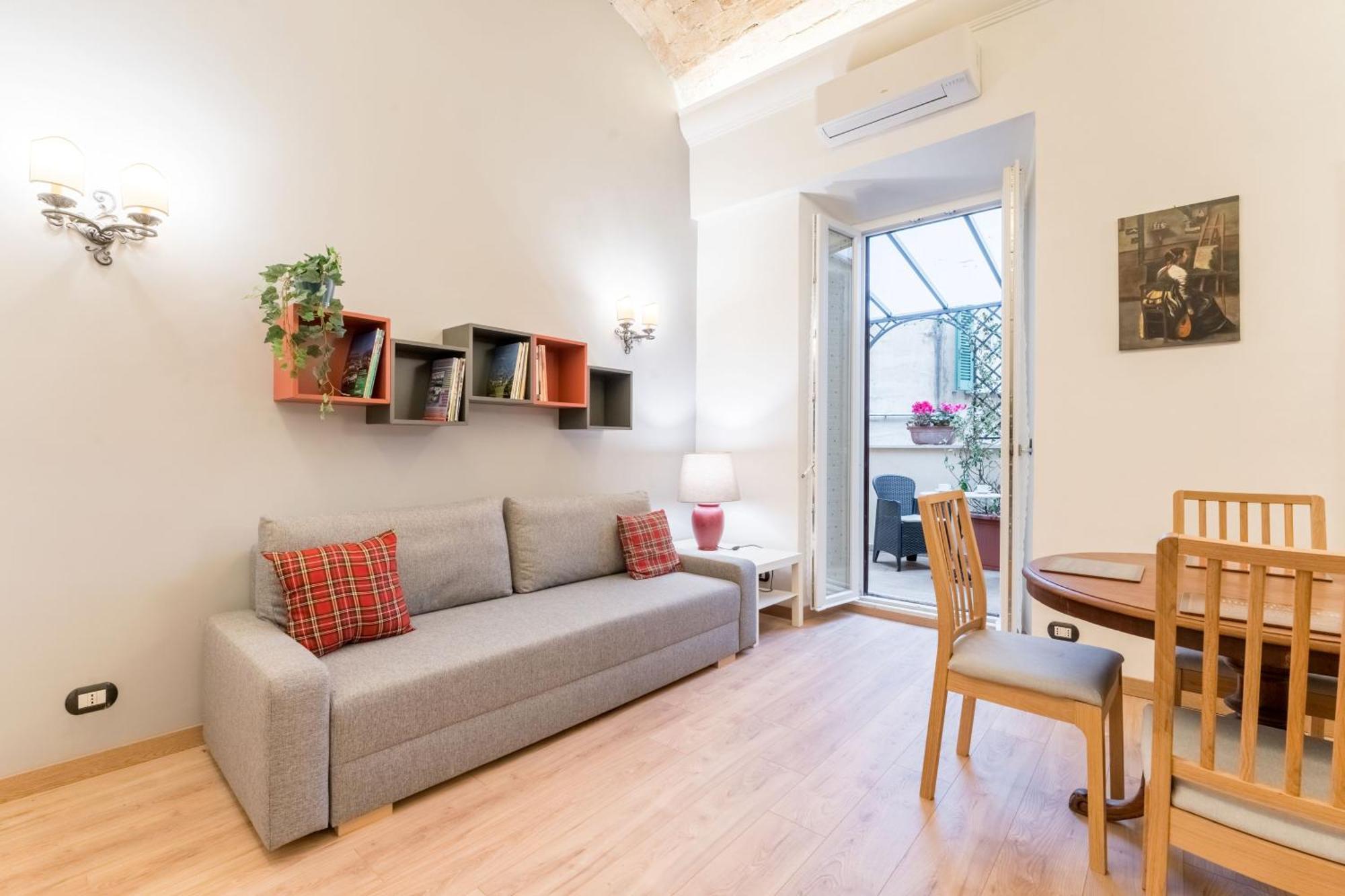 Atelier Dello Statuto, A Few Steps From Colosseo
