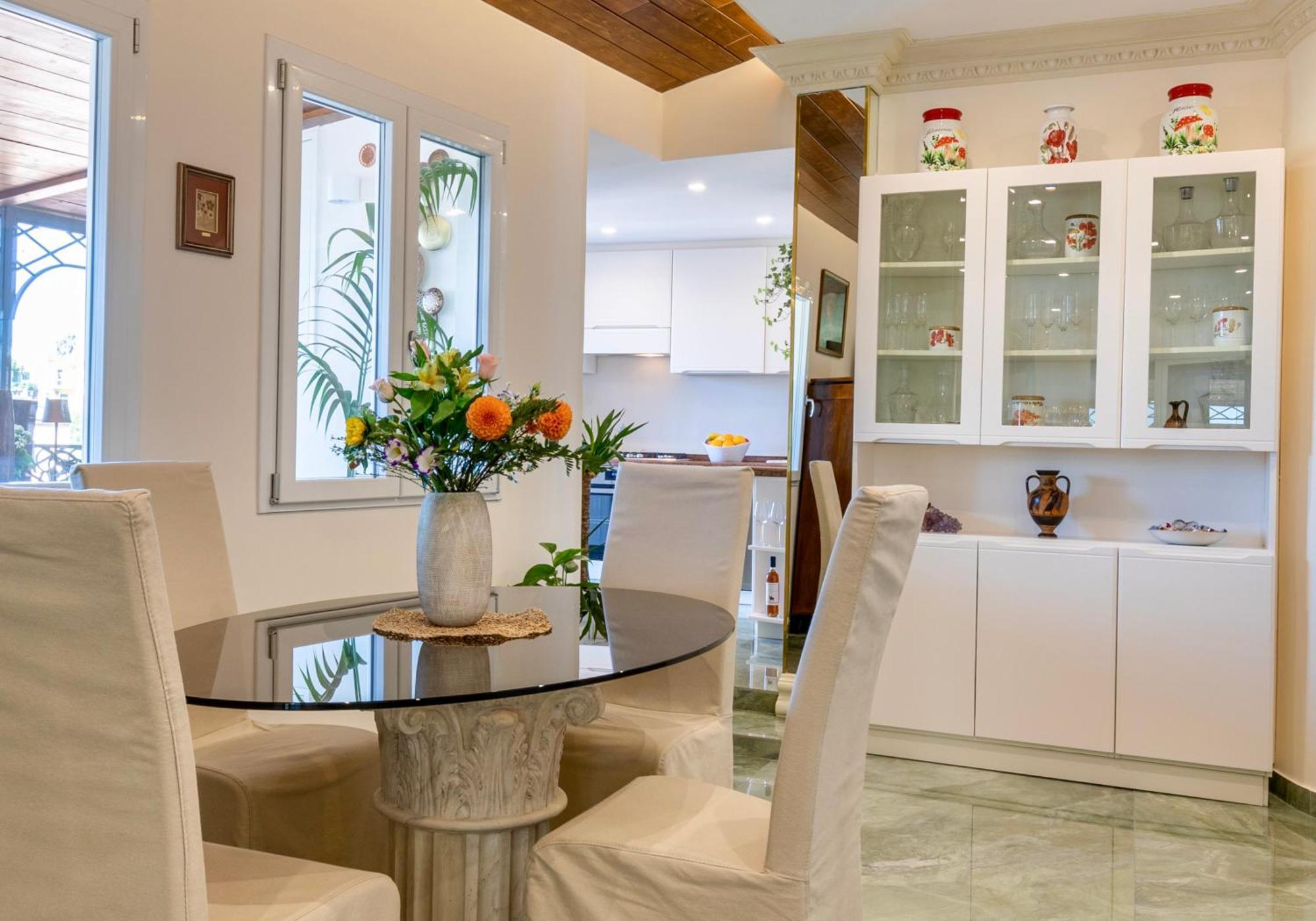 Apartment Atticus Forum Romanum Luxury Penthouse Rom