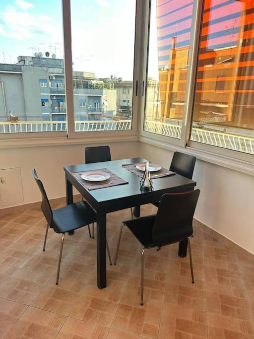 Apartamento Centocelle, Metro C Luminoso Quadrilocale