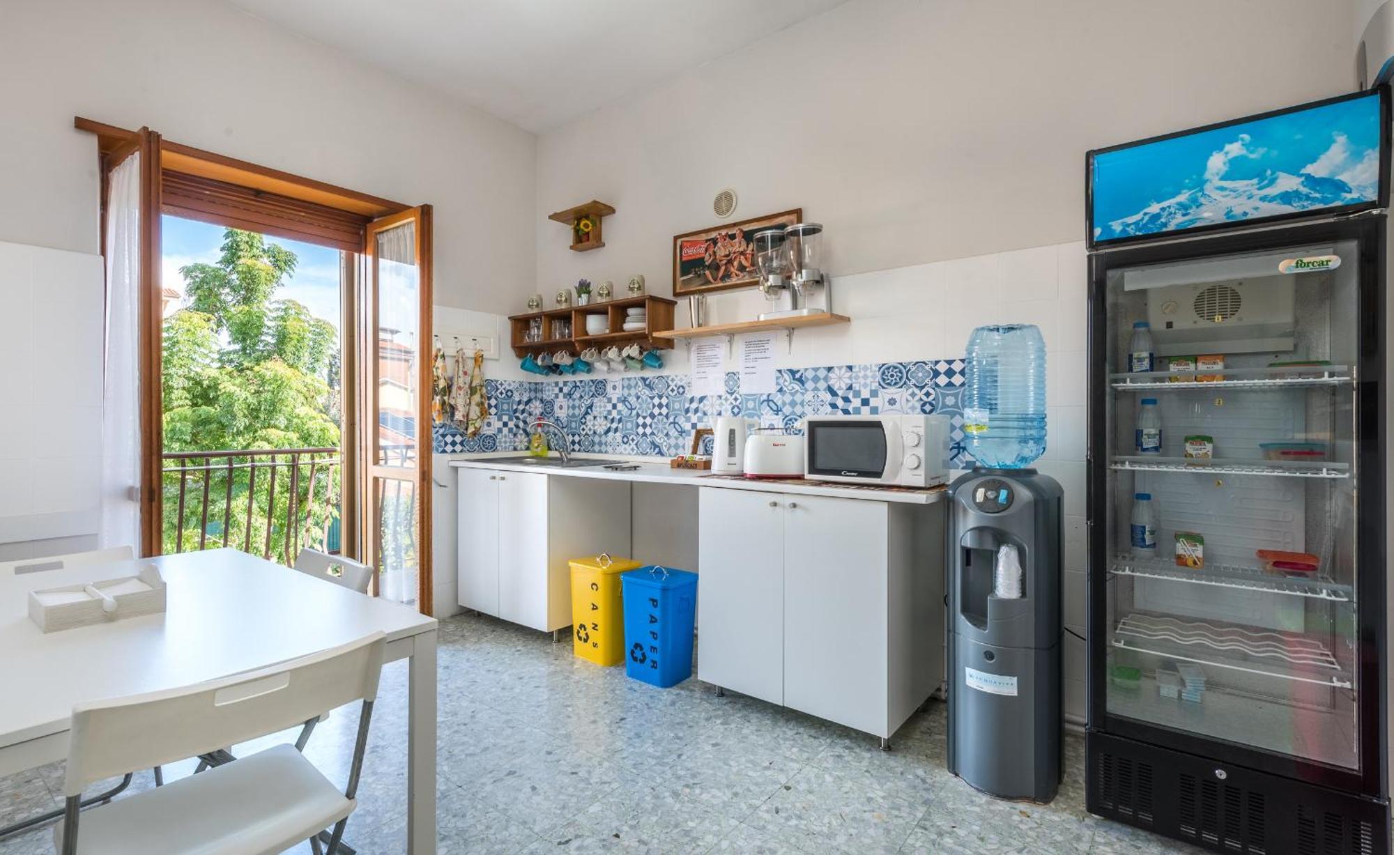 Travelershome Morena B&B *