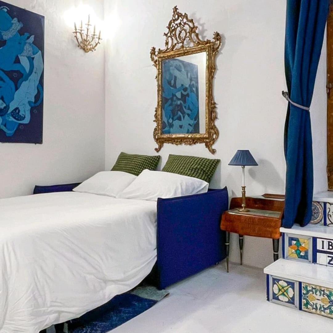 Secret Garden In Campo De' Fiori Apartment Rom
