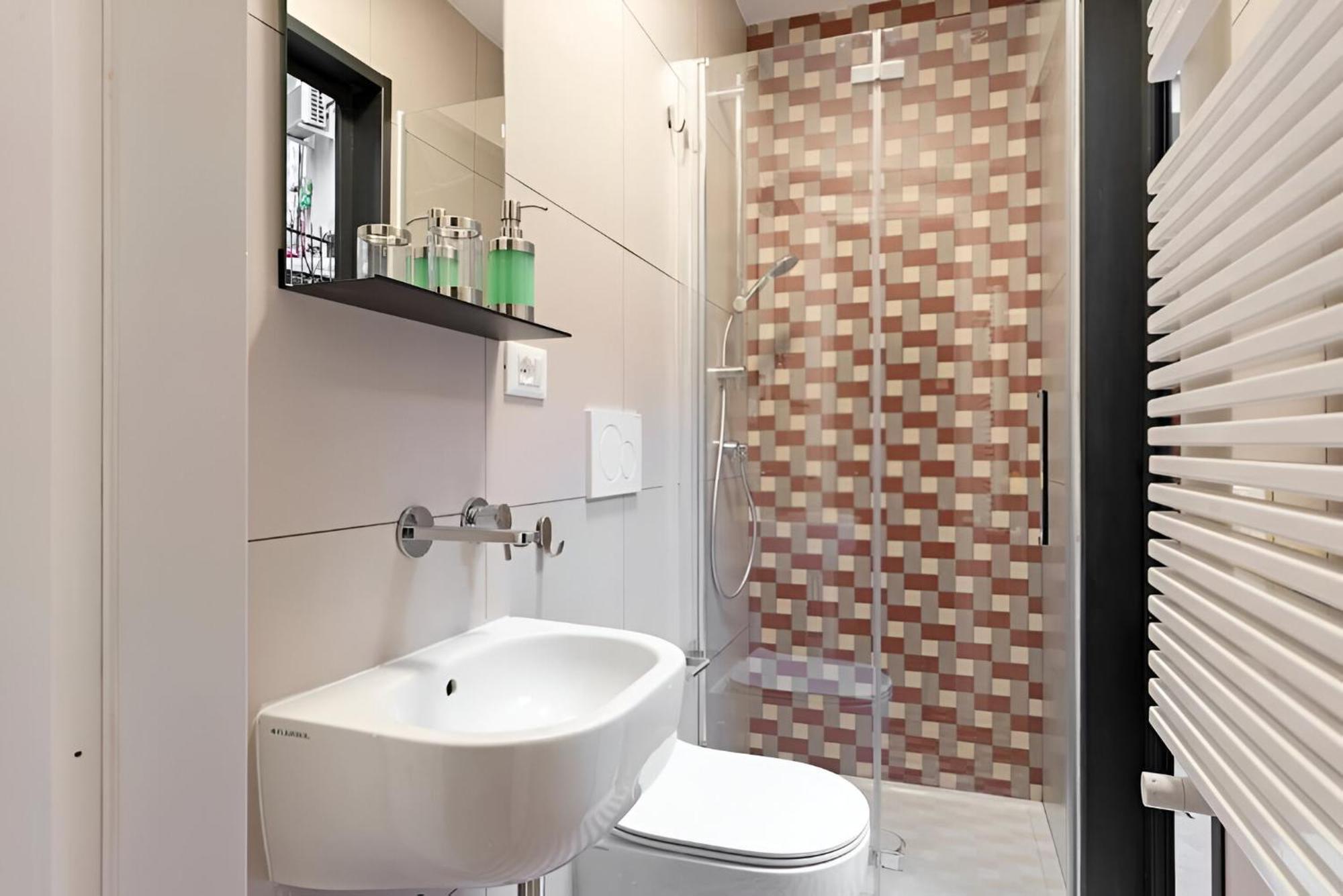 Golden House Buddyrent Roma