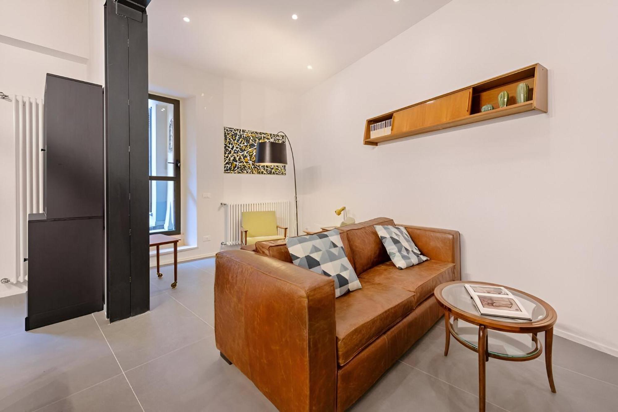 Golden House Buddyrent * Roma