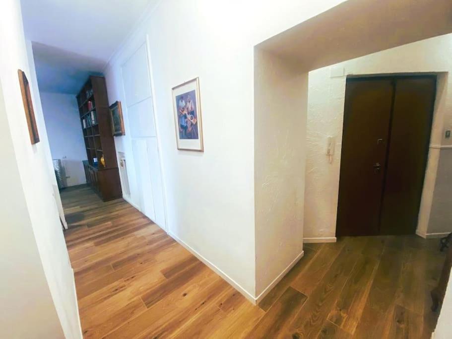 Must The Place Apartment *