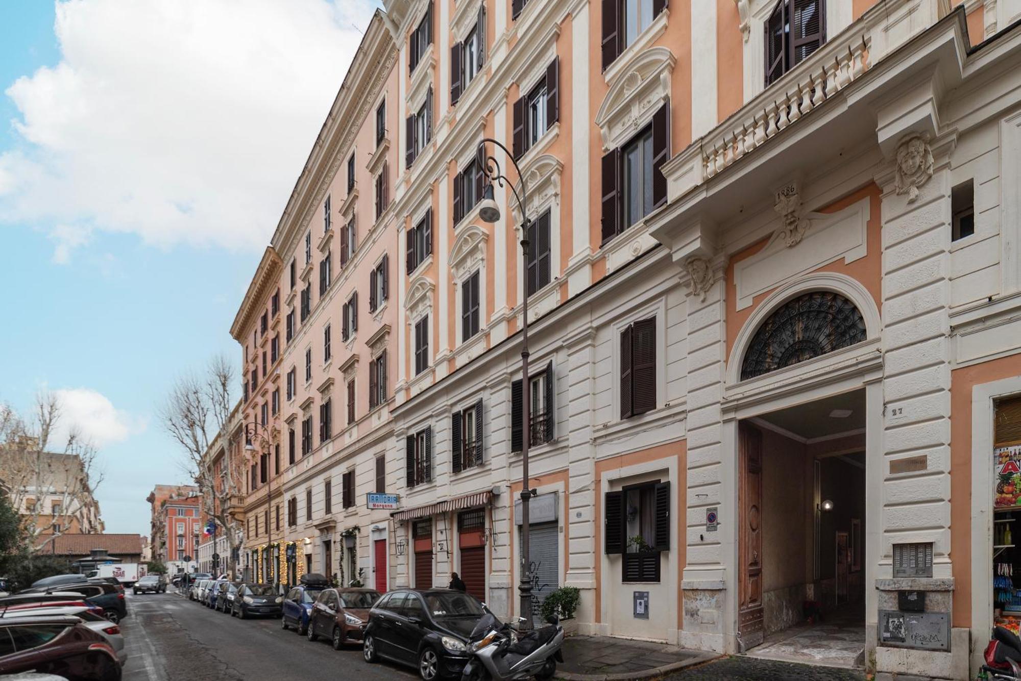 Apartment Terme Di Traiano - 10 Min Dal Colosseo Rome