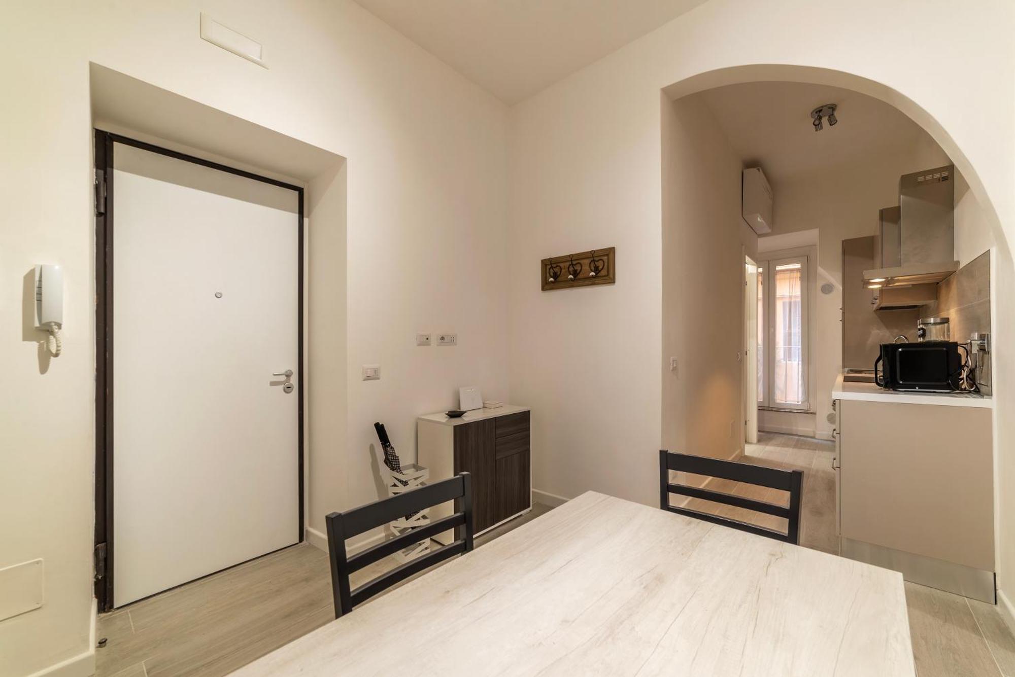 Terme Di Traiano - 10 Min Dal Colosseo Apartment
