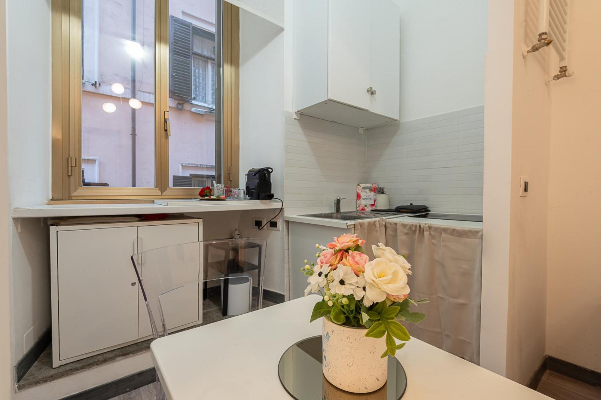 Cairoli 1 House G&b Colisee Holiday home *