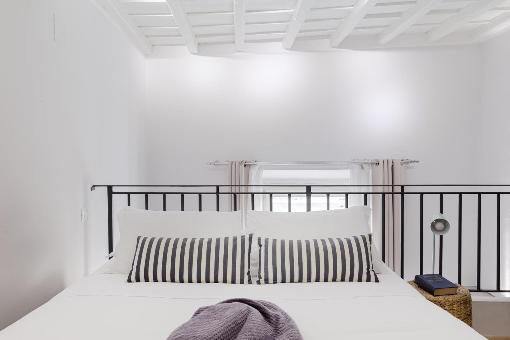 Apartment Piazza Margana Private Rome