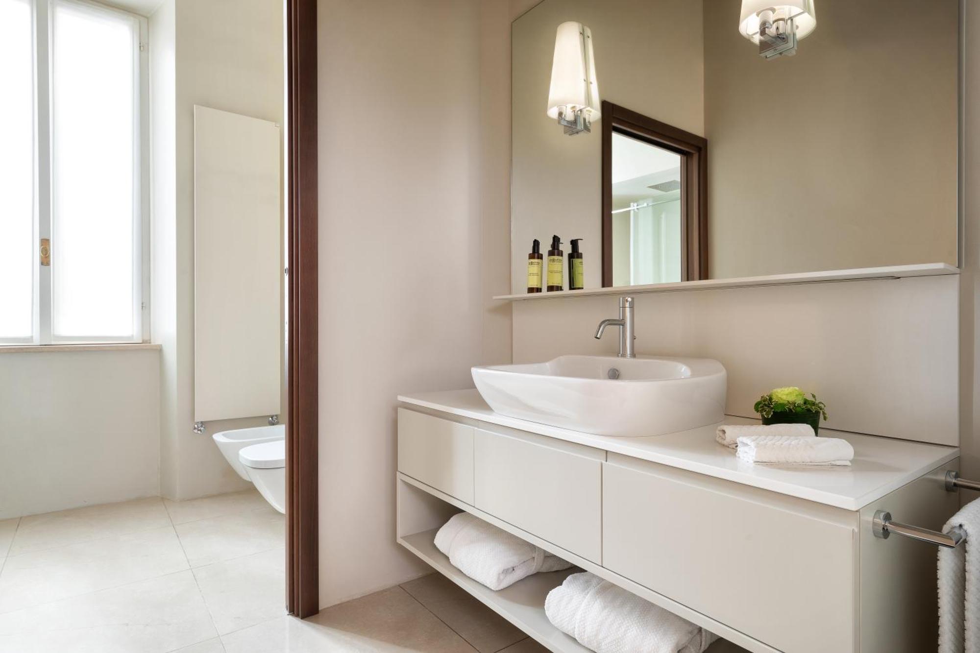 Palazzo Scanderbeg Apartahotel 4*