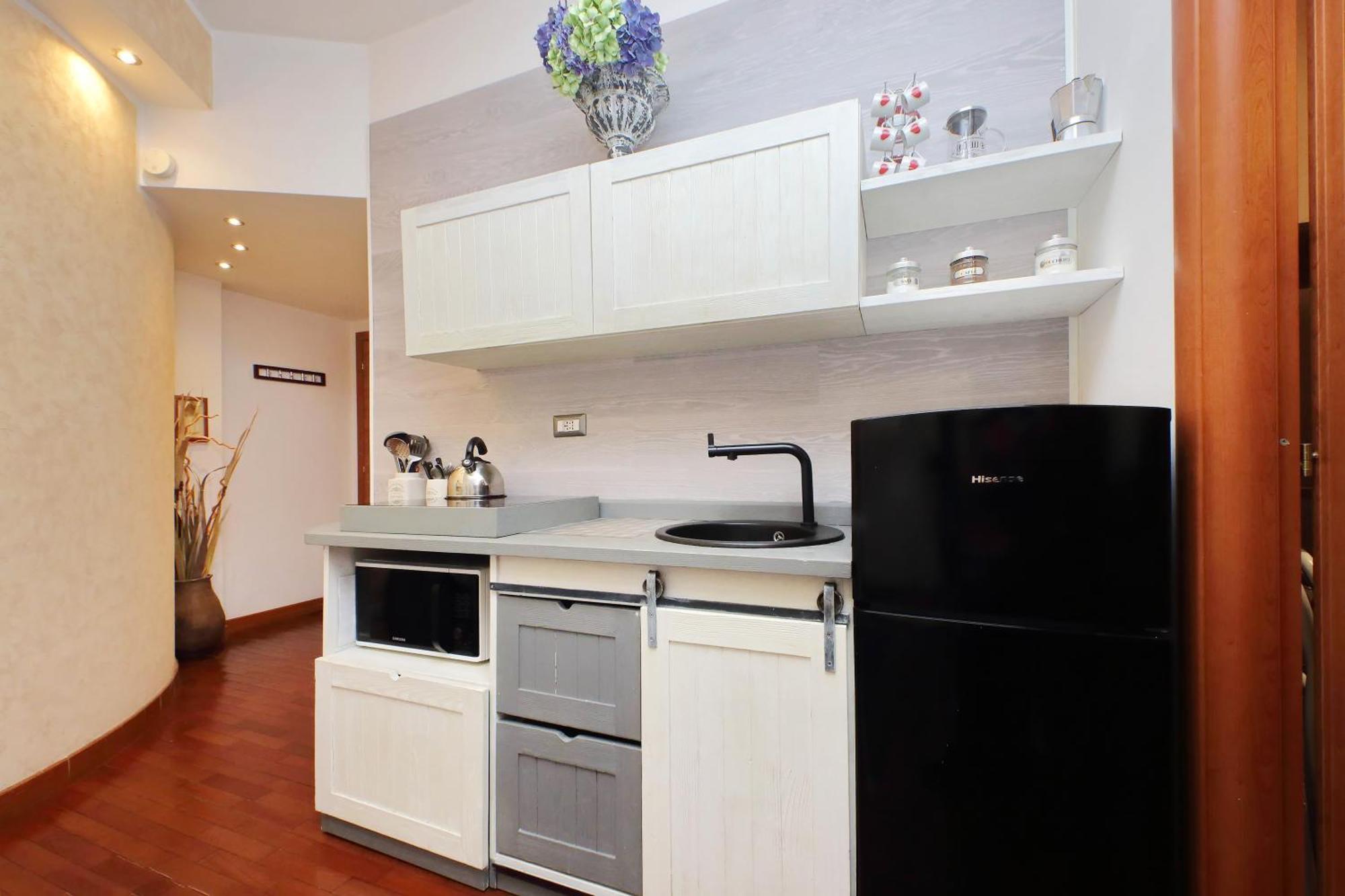 S. Peter 2 - With Garden -50m From Metro * Roma