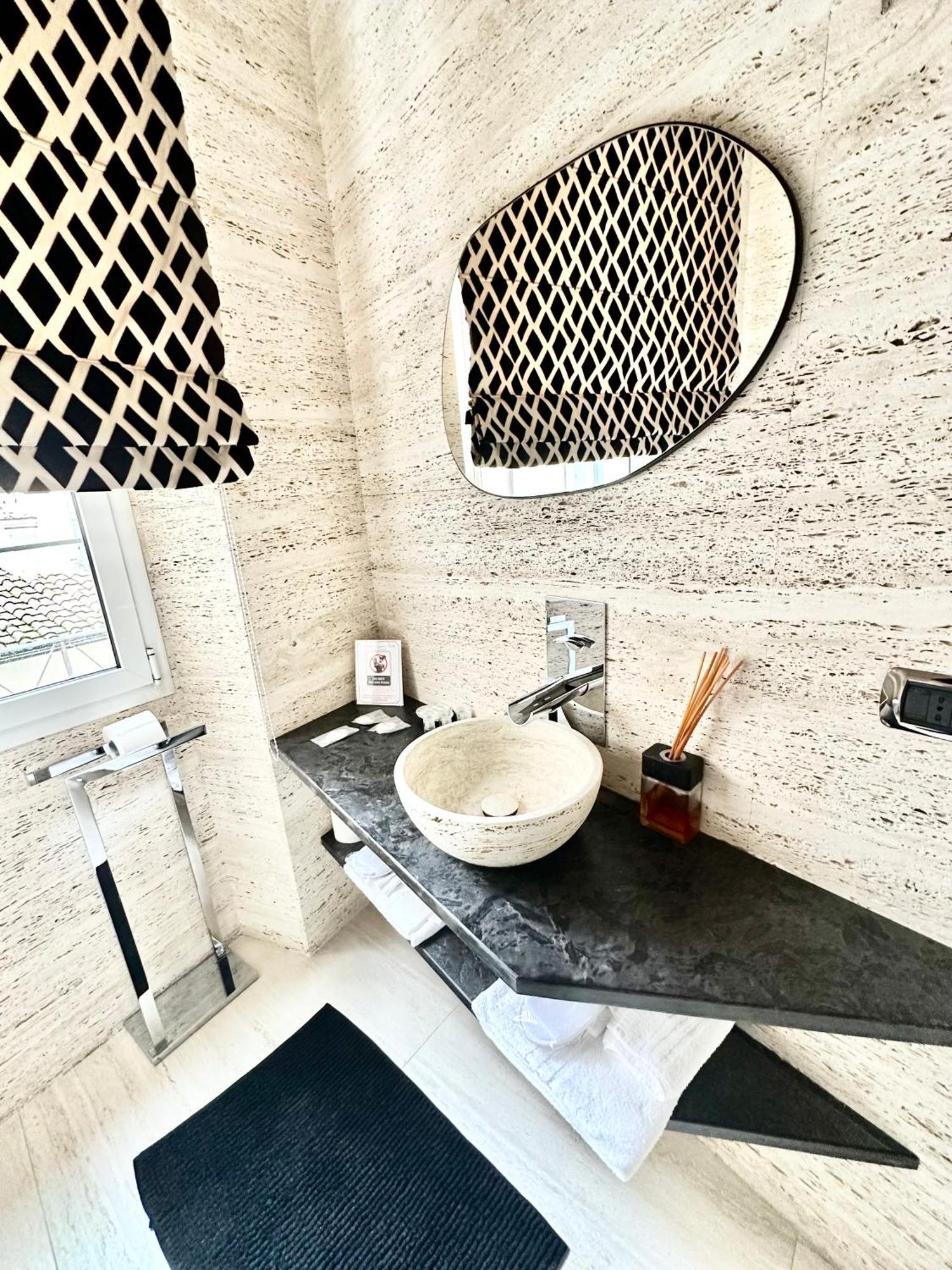 48 Fourty Eight Luxury Apartment Rom