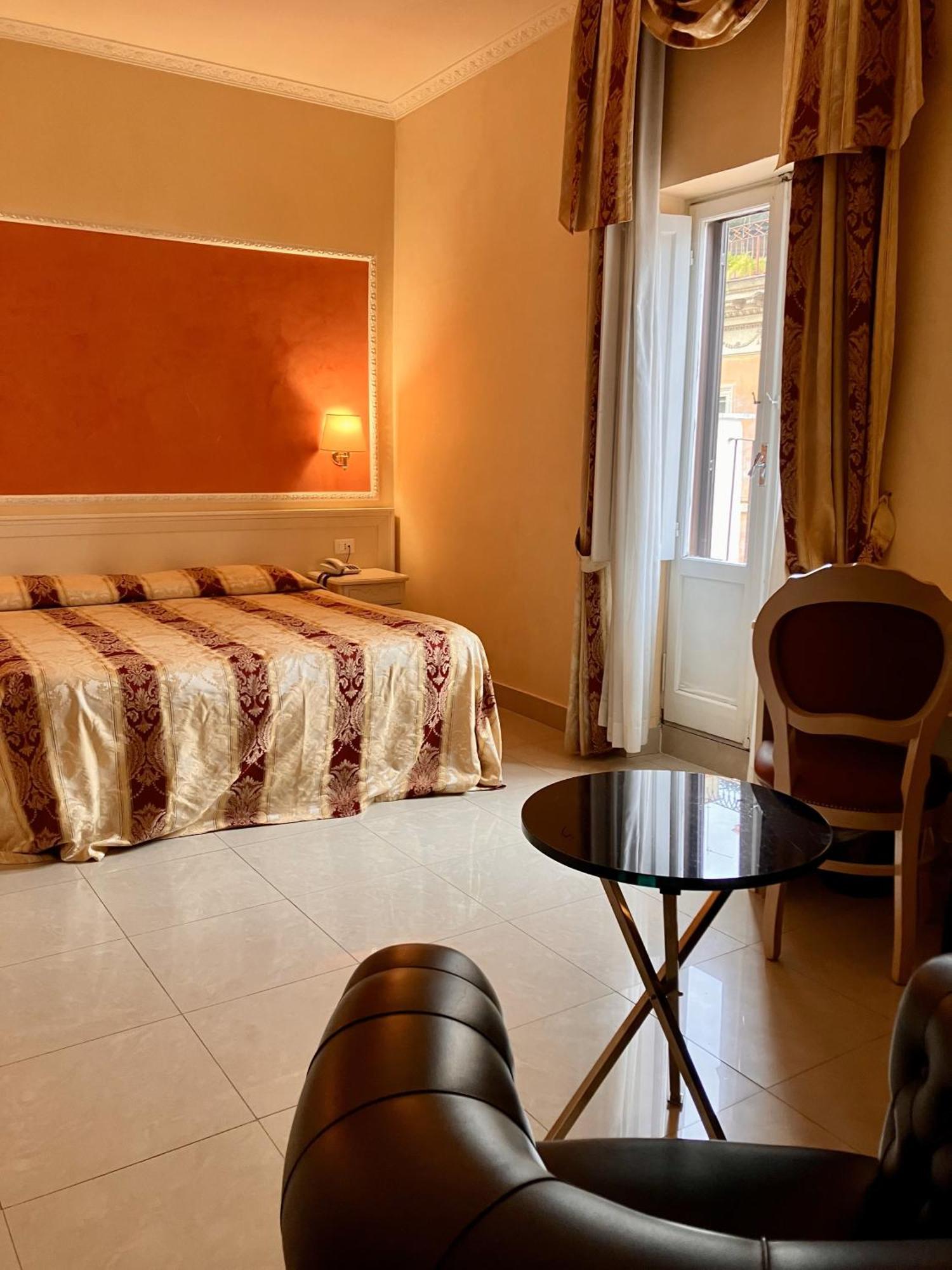 Hotell Erdarelli 3*