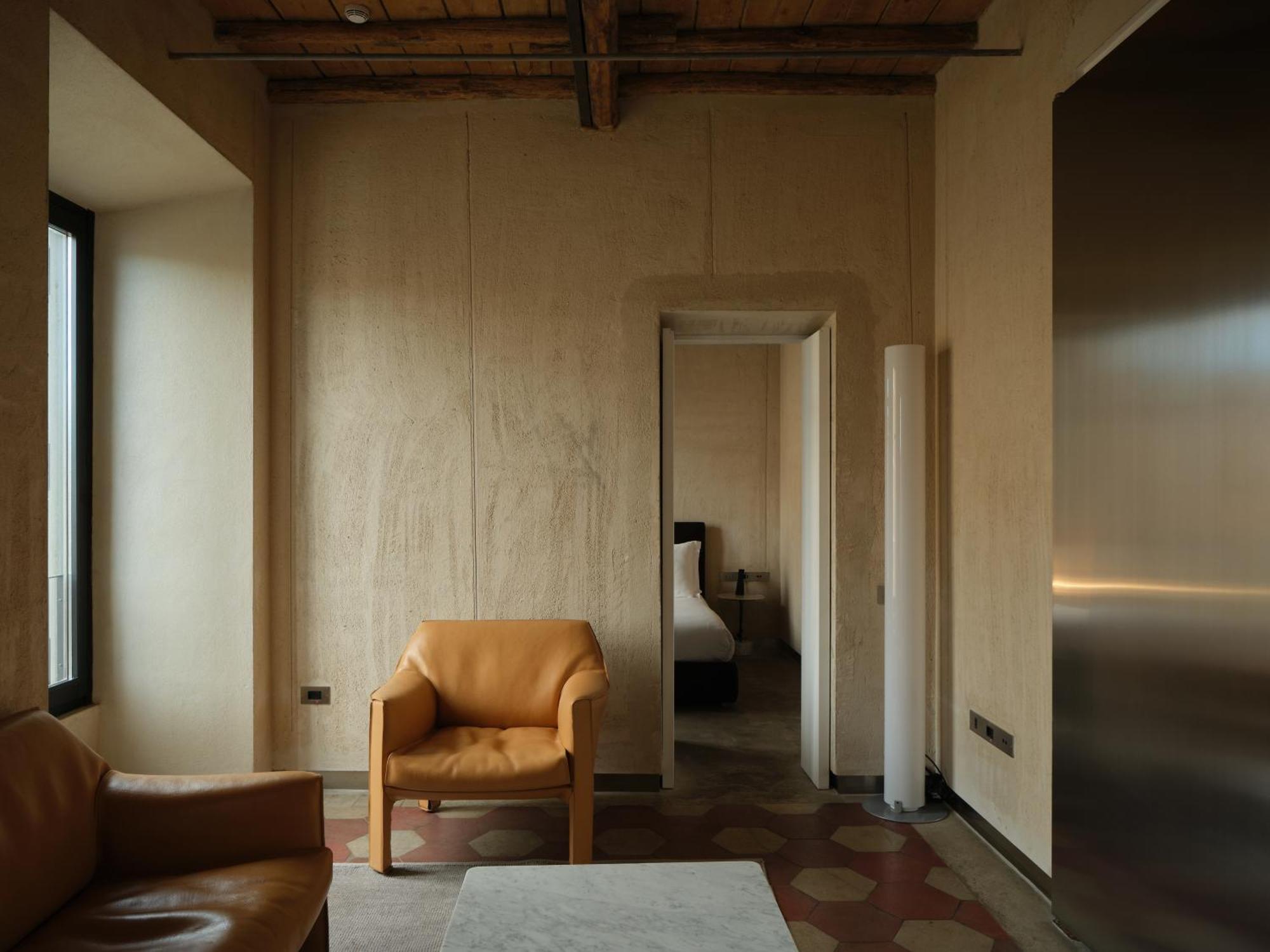 Rhinoceros Aparthotel 5*