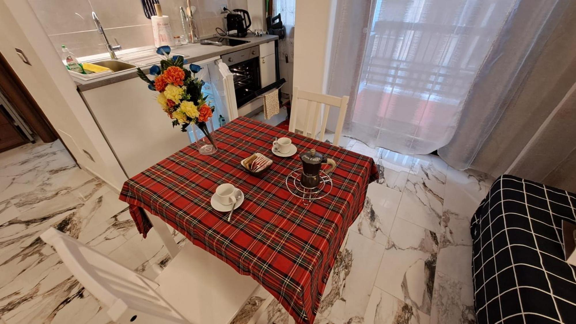 Appartamento Francy's House Al Centro Di *