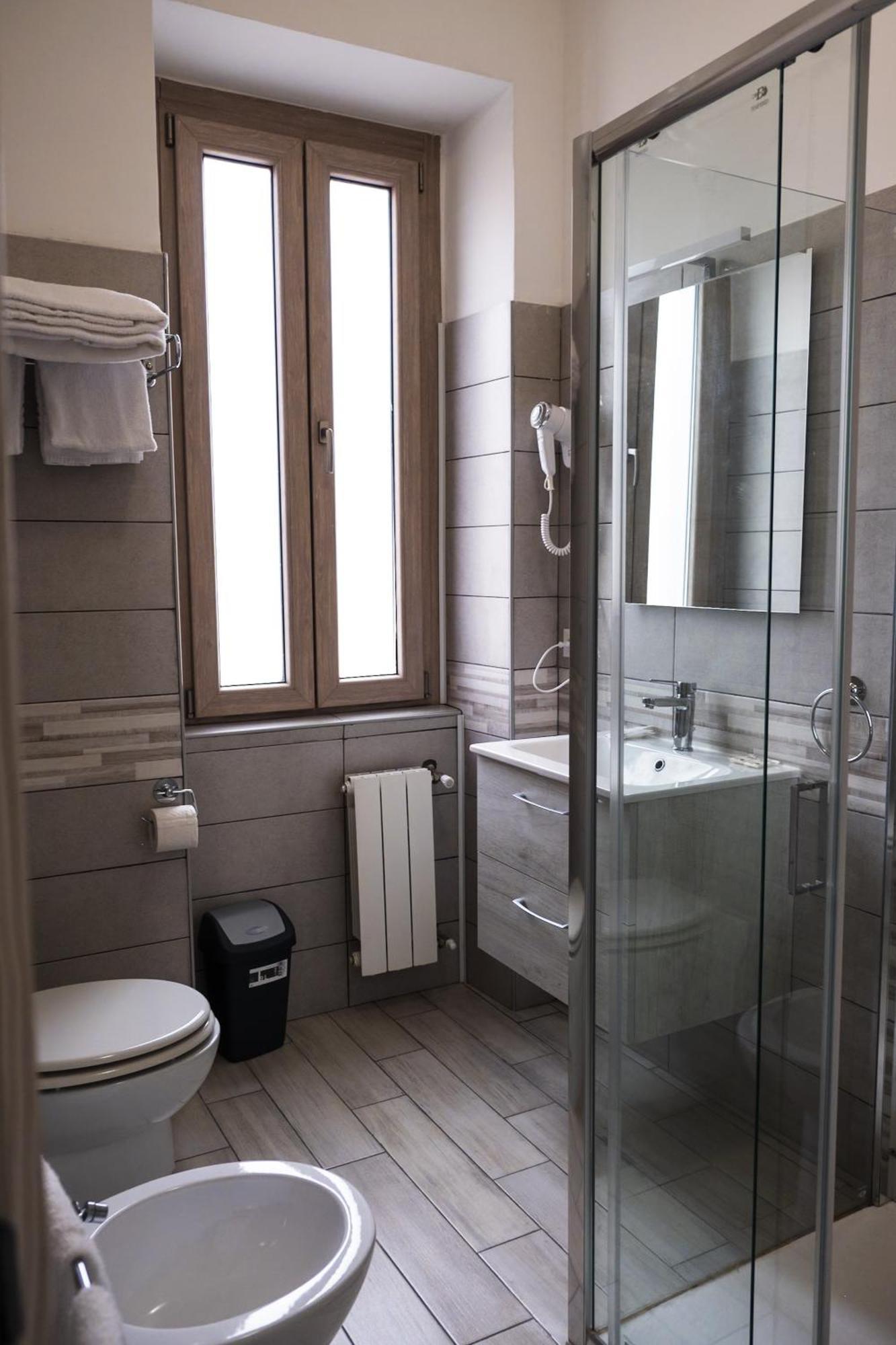 D'este Hotell 3*
