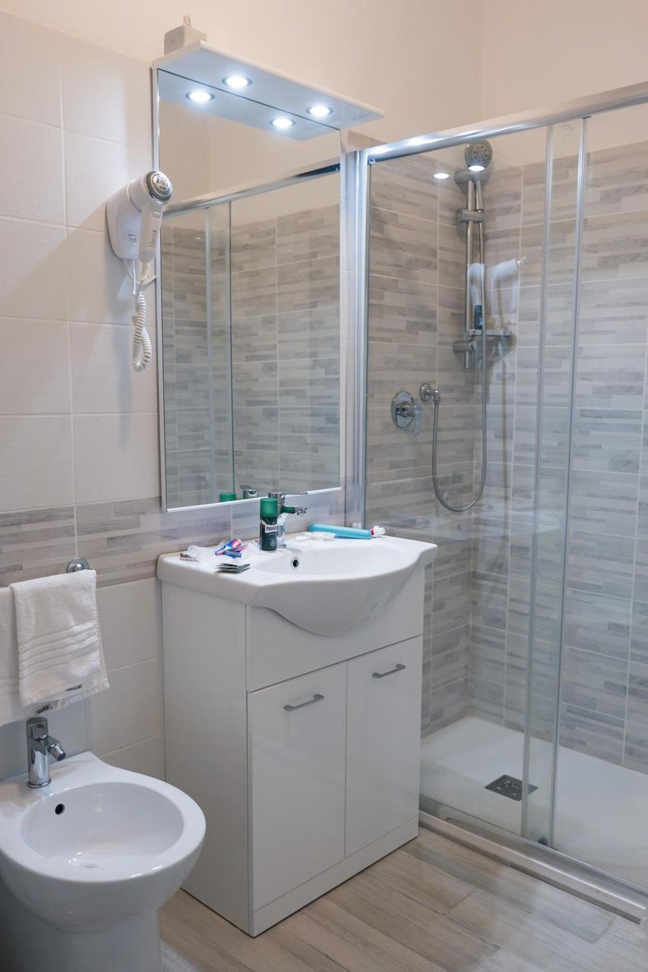 Hotell D'este 3*
