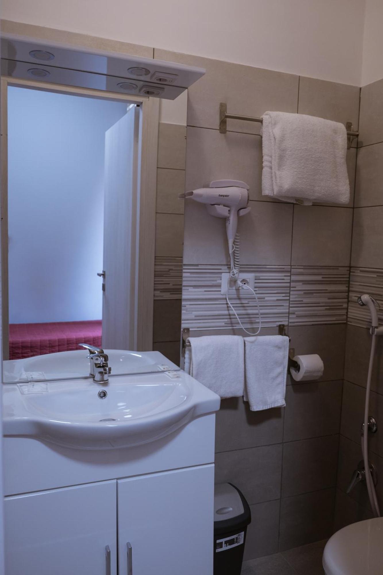 D'este Hotell