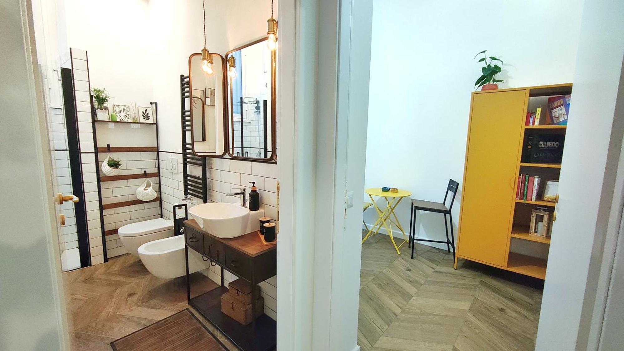 Leilighet Vera Suite&apartment - Charming 3 Bedroom - 20min Walk From Colosseum *