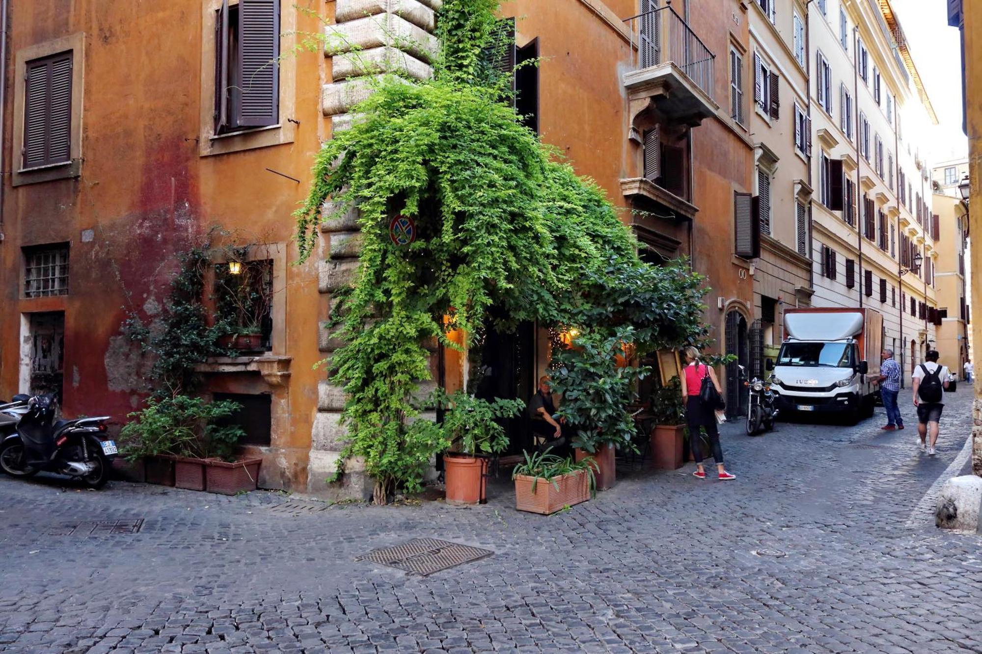 Apartment Luxury Charme Between Pantheon And Spanish Steps