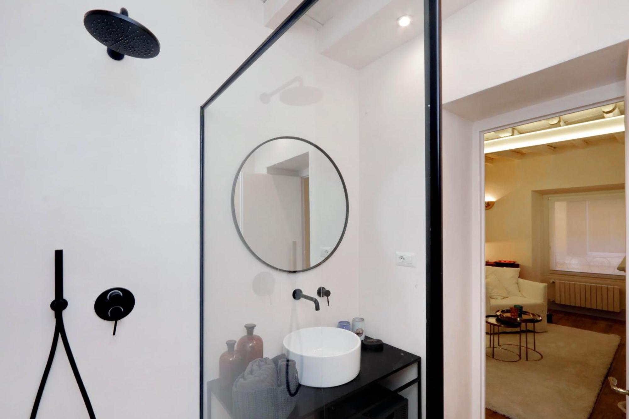 Luxury Charme Between Pantheon And Spanish Steps Apartment *