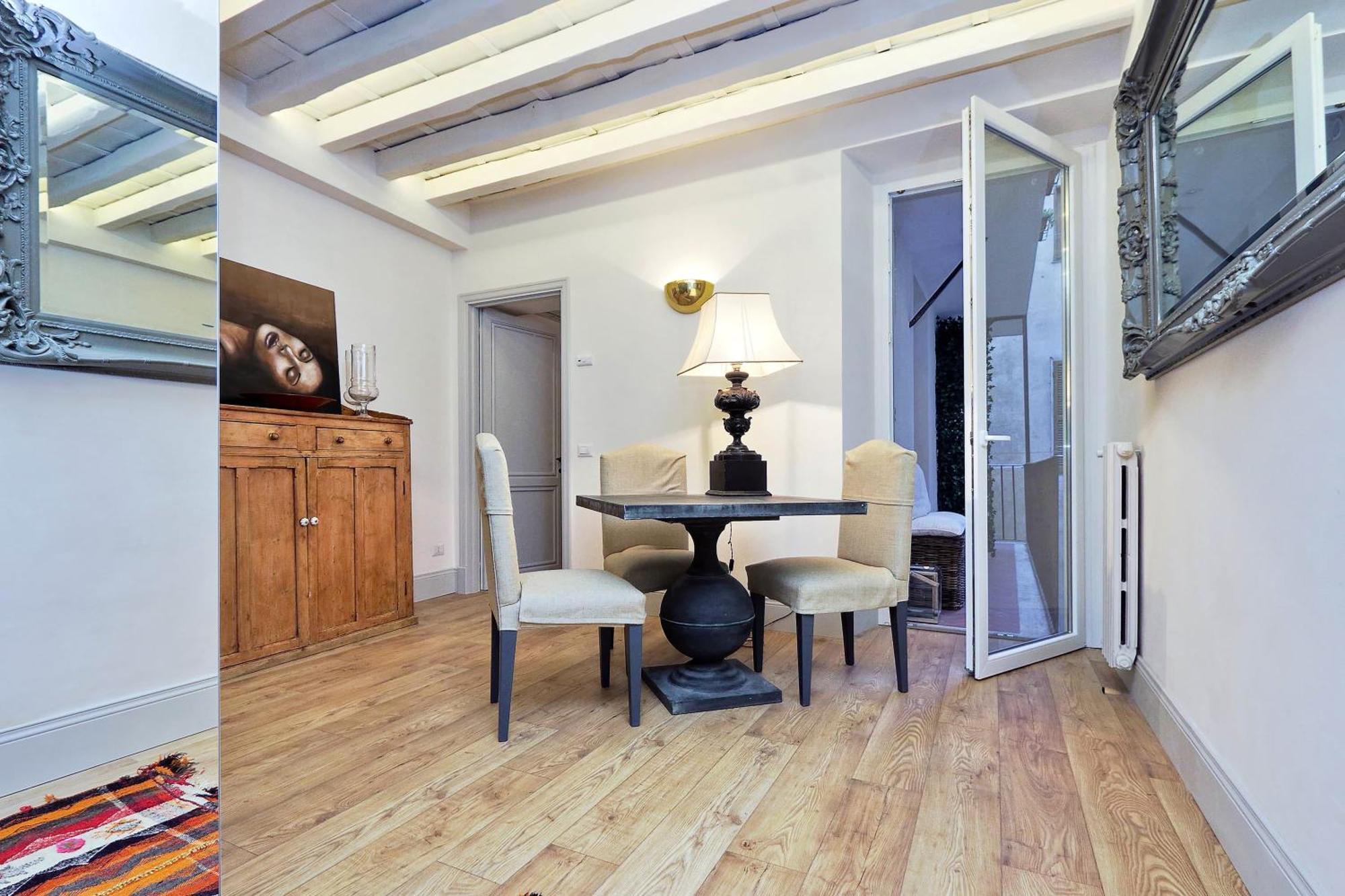 Apartment Luxury Charme Between Pantheon And Spanish Steps Rome