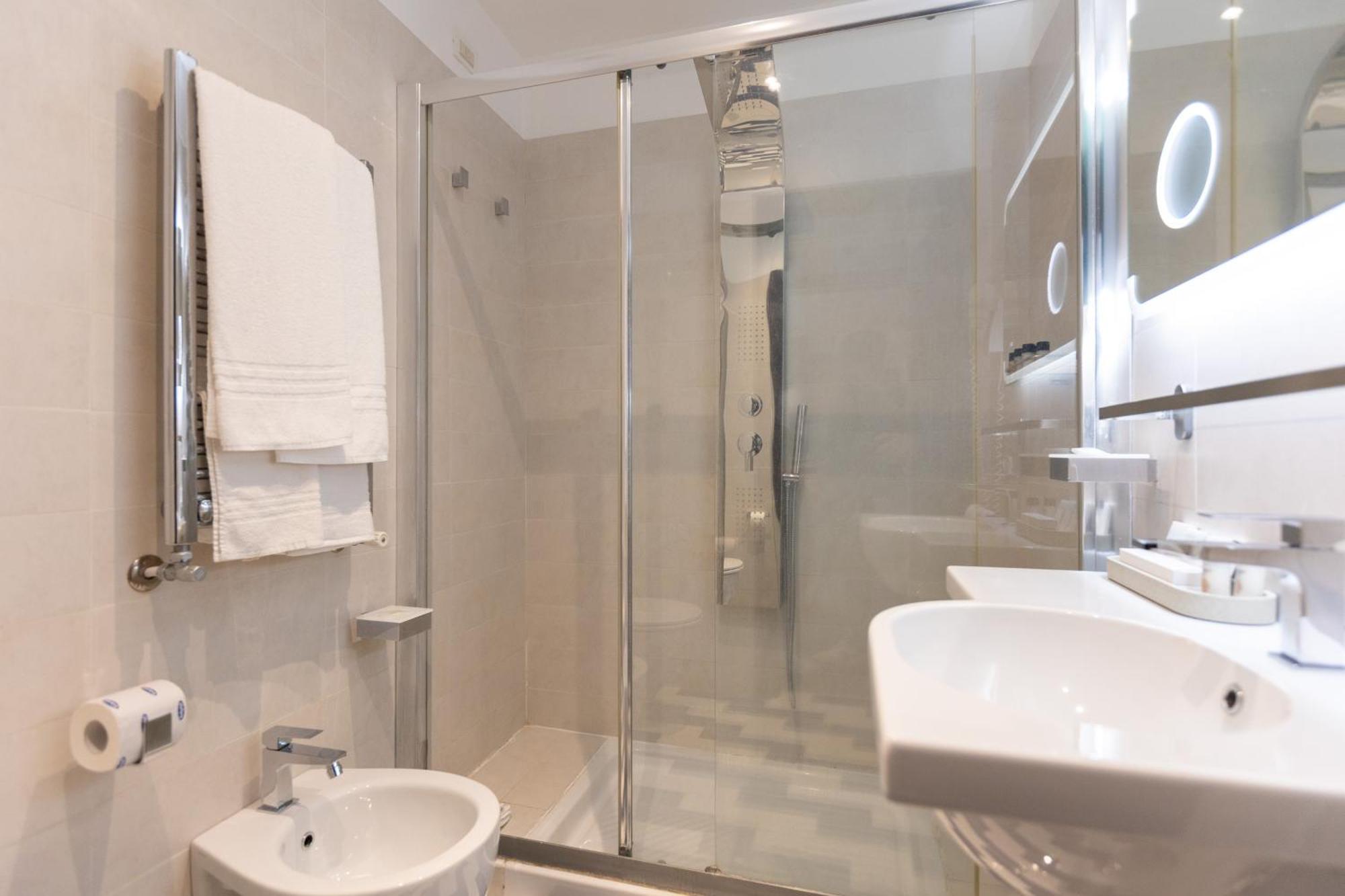 Relais Piazza Del Popolo 3*