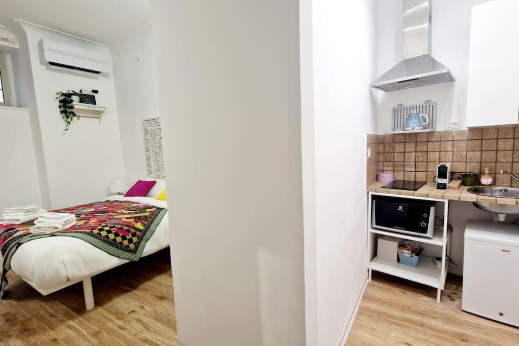 Small & Cozy Near Piazza Navona * Roma