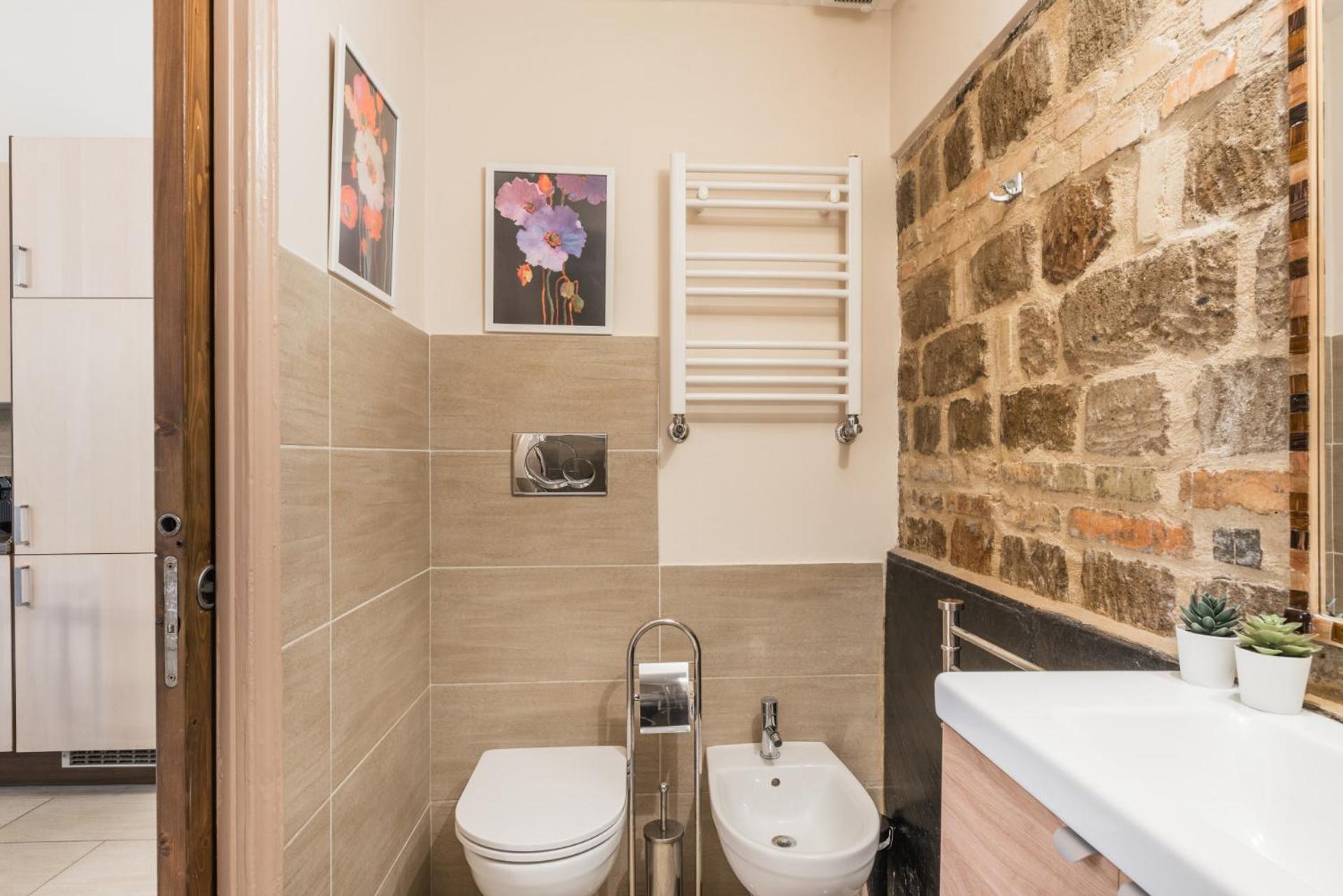 The Rent - Two-bedroom Near Fori Imperiali * Roma