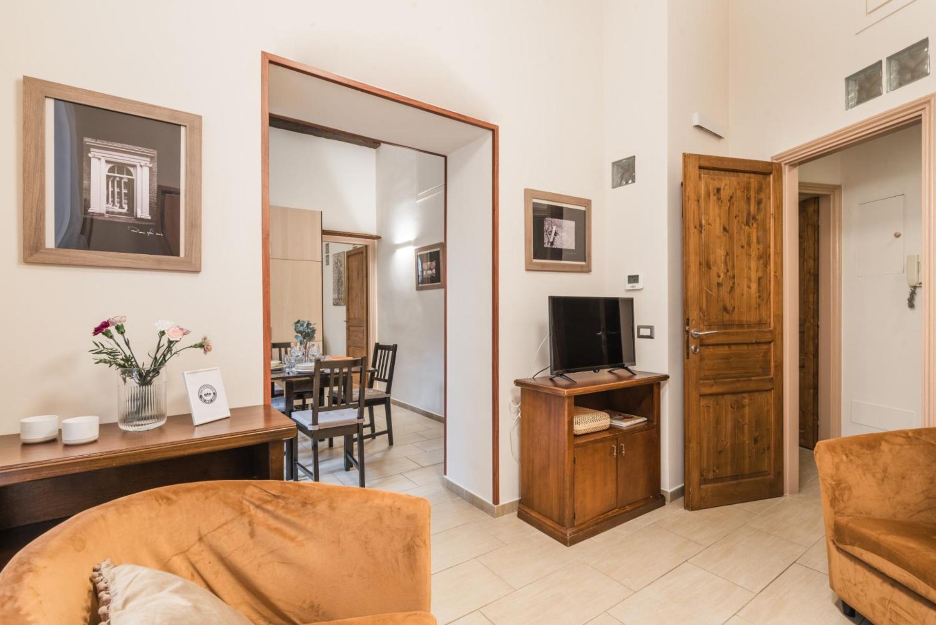 The Rent - Two-bedroom Near Fori Imperiali Roma