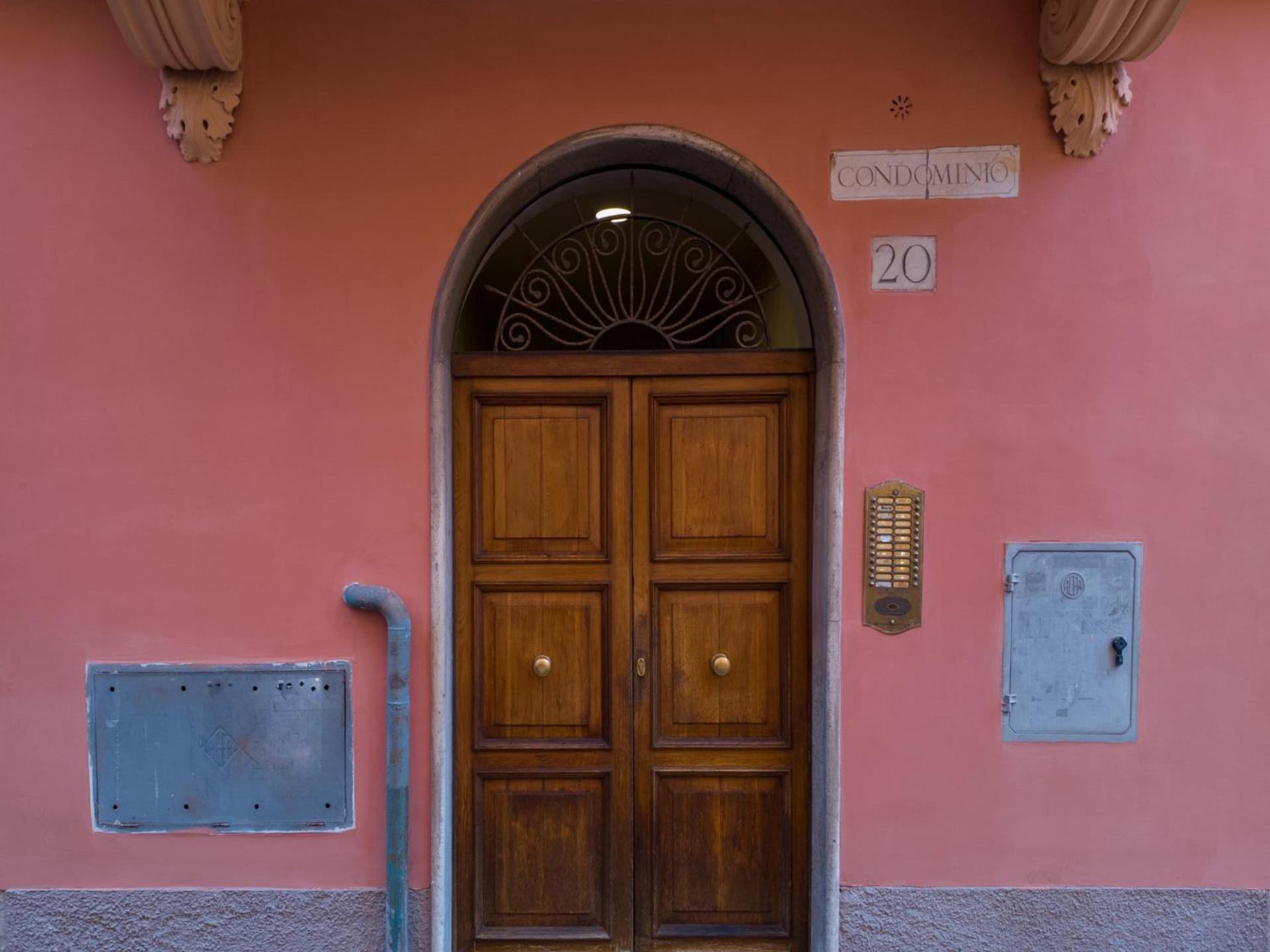 The Rent - Three-room Near The Colosseum Roma
