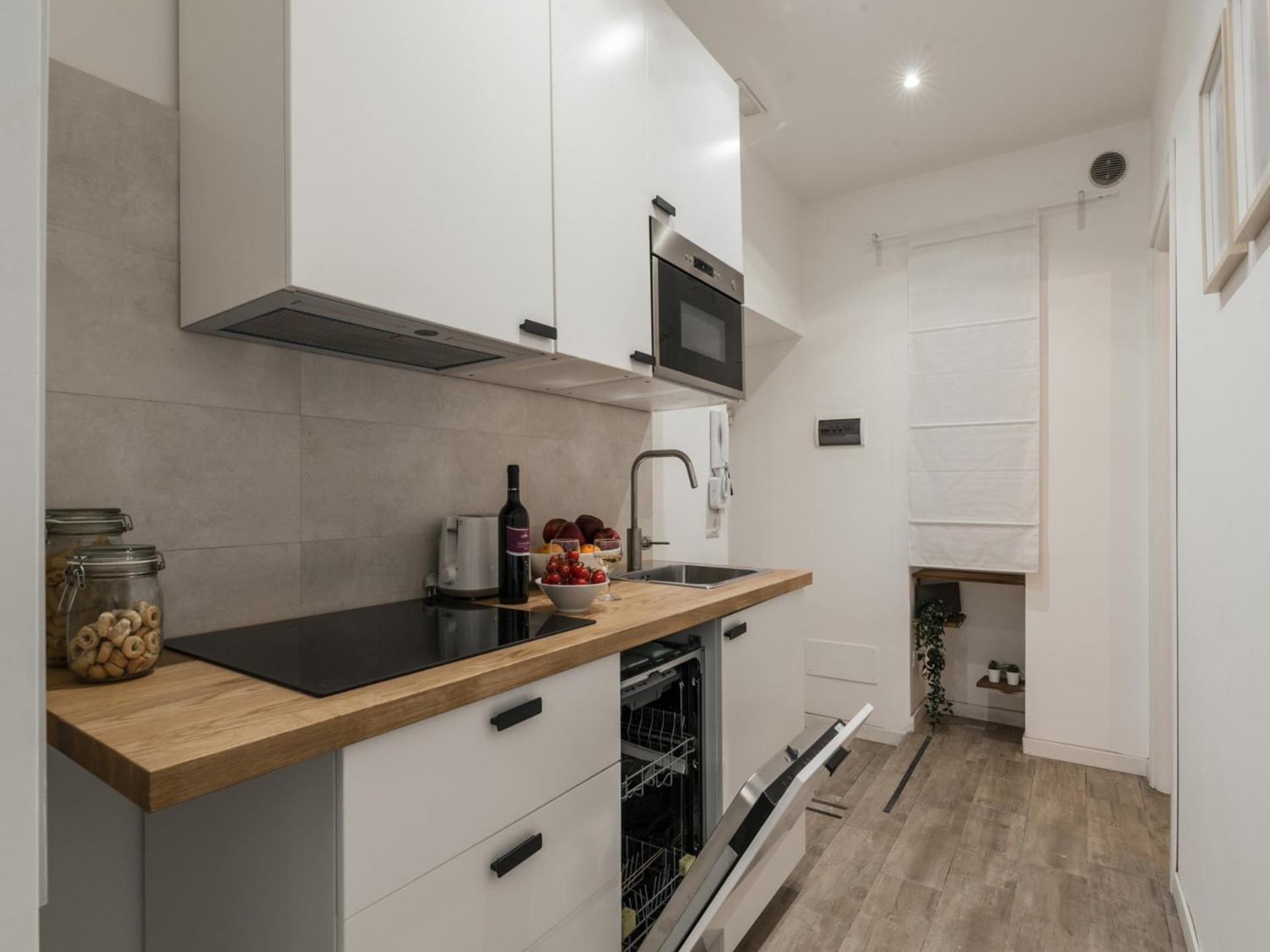 Appartamento The Rent - Three-room Near The Colosseum