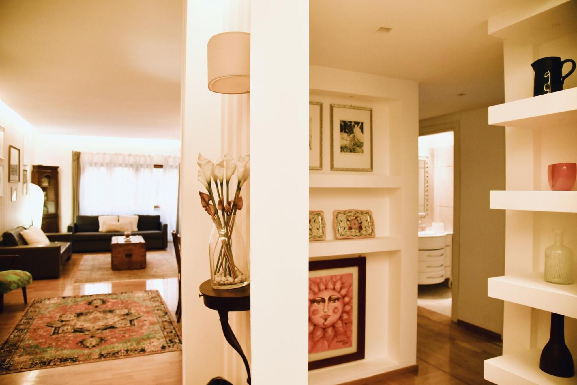 Chic And Elegant In The Heart Of Apartamento