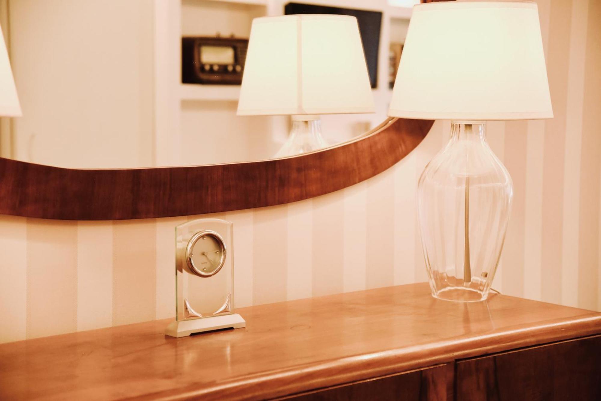Chic And Elegant In The Heart Of Apartamento Roma