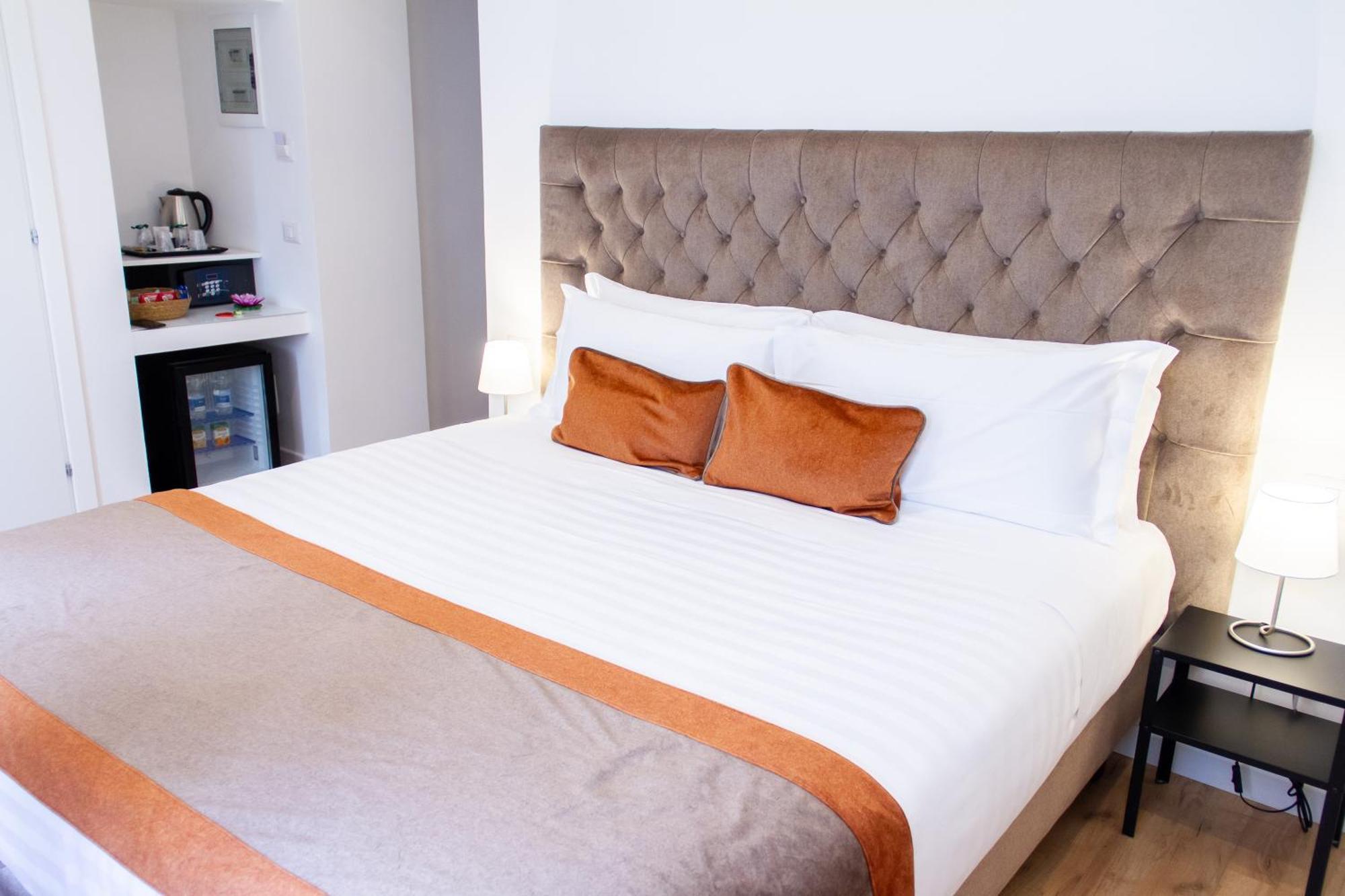 At St. Peter Rooms&apartment Roma