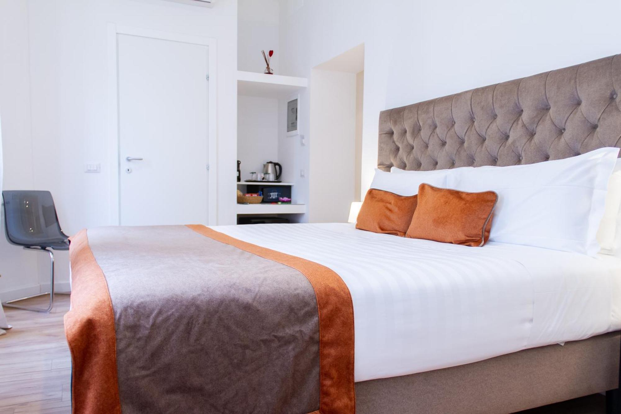 At St. Peter Rooms&apartment * Roma