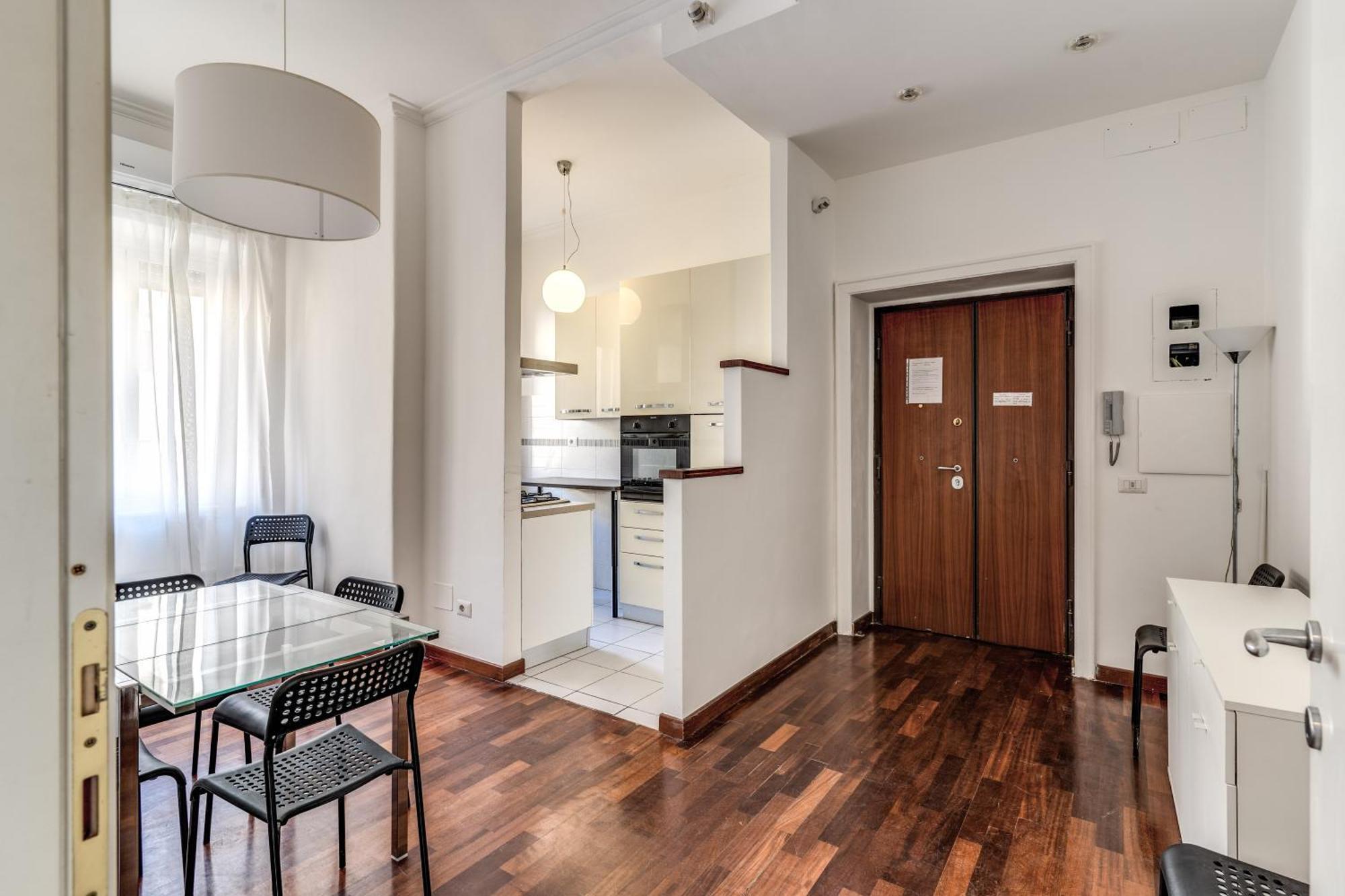 Apartment Re Di Lovely Rom