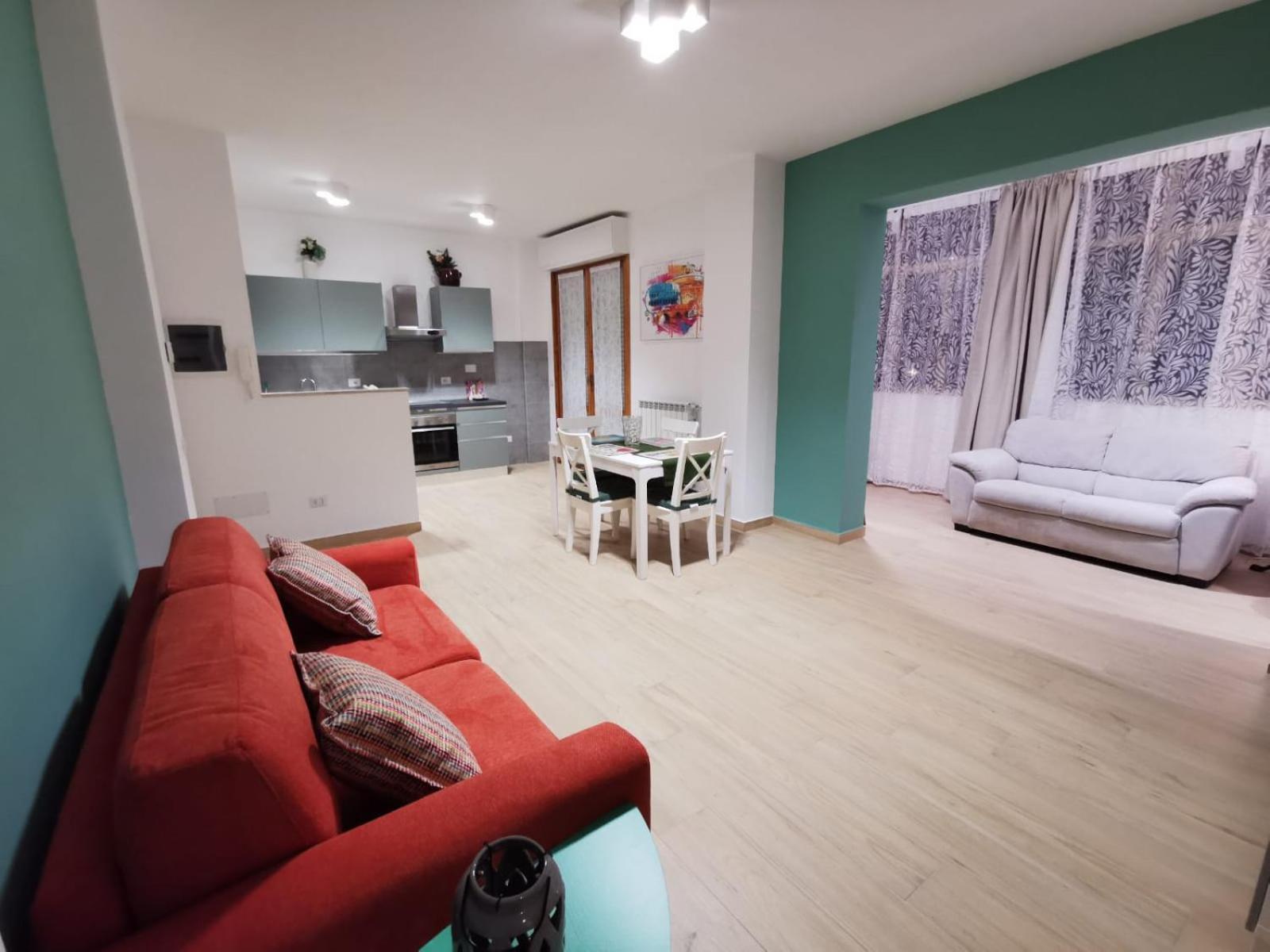 Colour House Apartment *