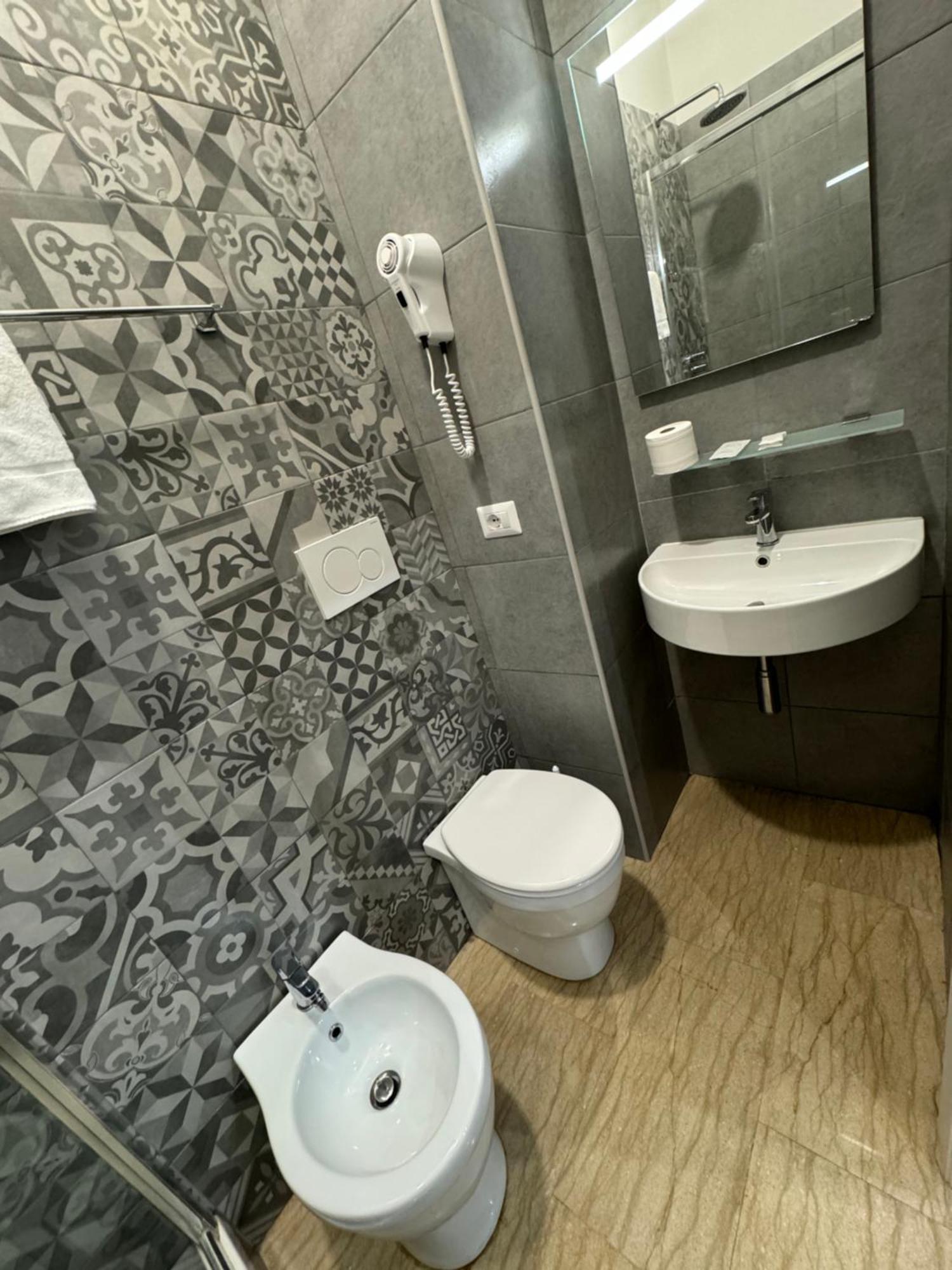 Tawhid Guest house