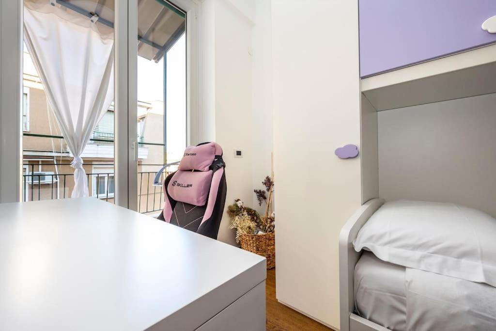 Stylish Air Conditionig Wifi Tv 50 Metro 4 Minutes Away Rome