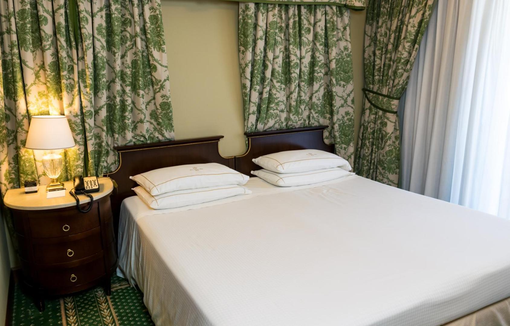 Hotell River Chateau