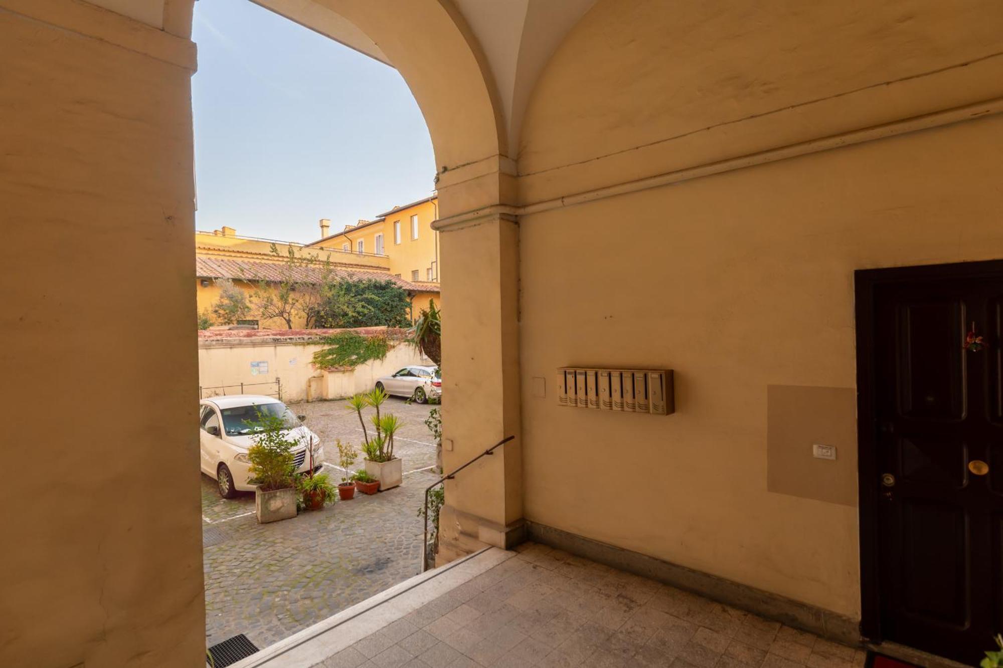Trastevere Charming Rosa Apartamento *