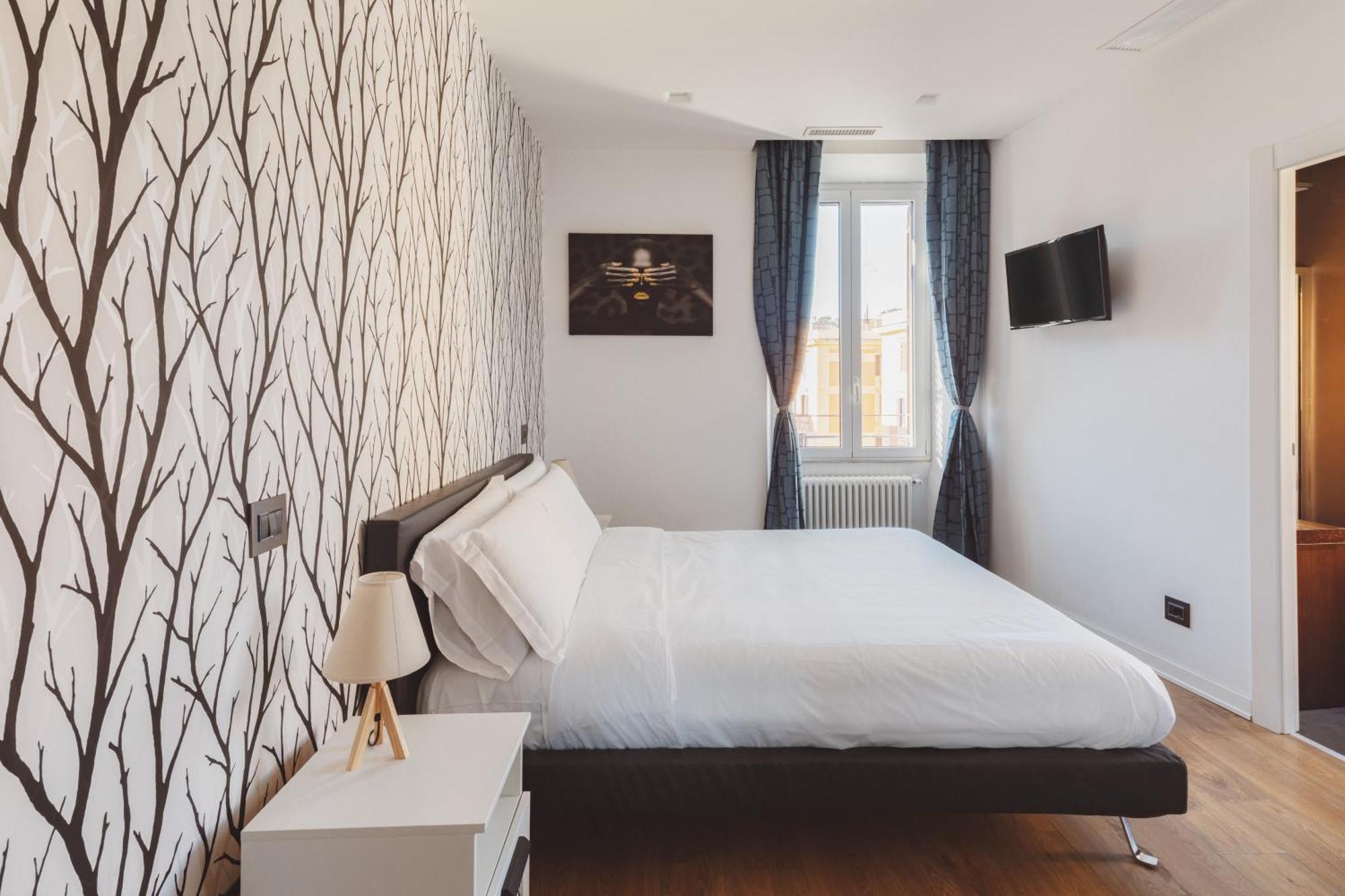 The Place Giuliana Rome