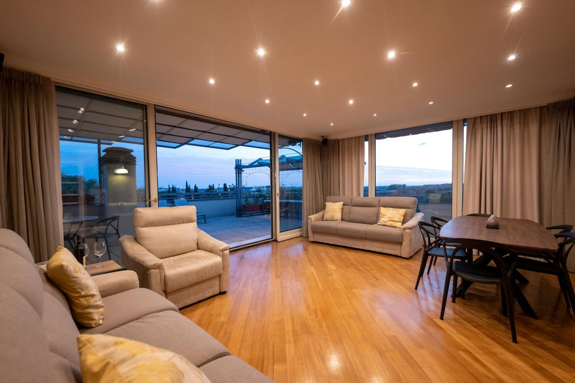 Apartment Domus Aurelia Luxury *