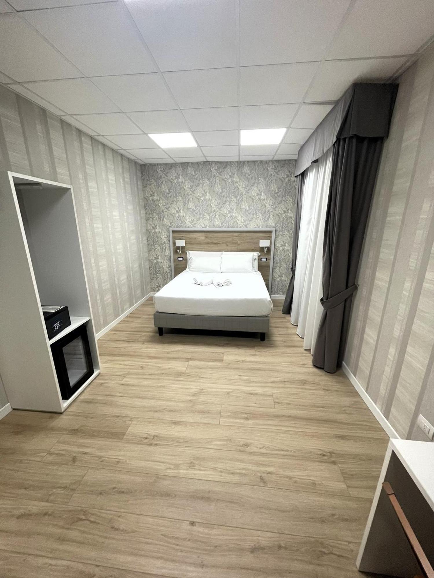 Rome's Gloria Hotell 2*