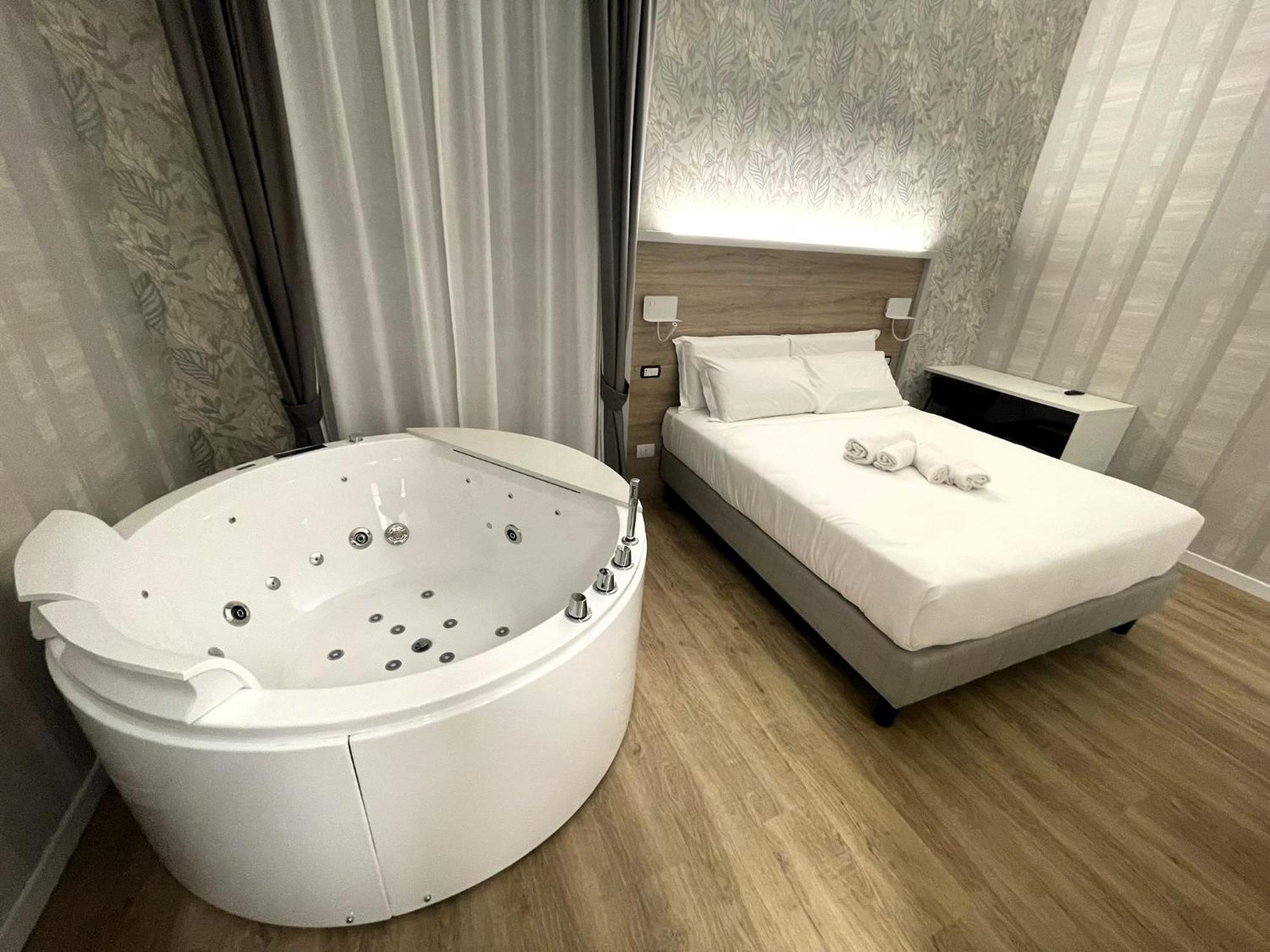 Rome's Gloria Hotell 2*