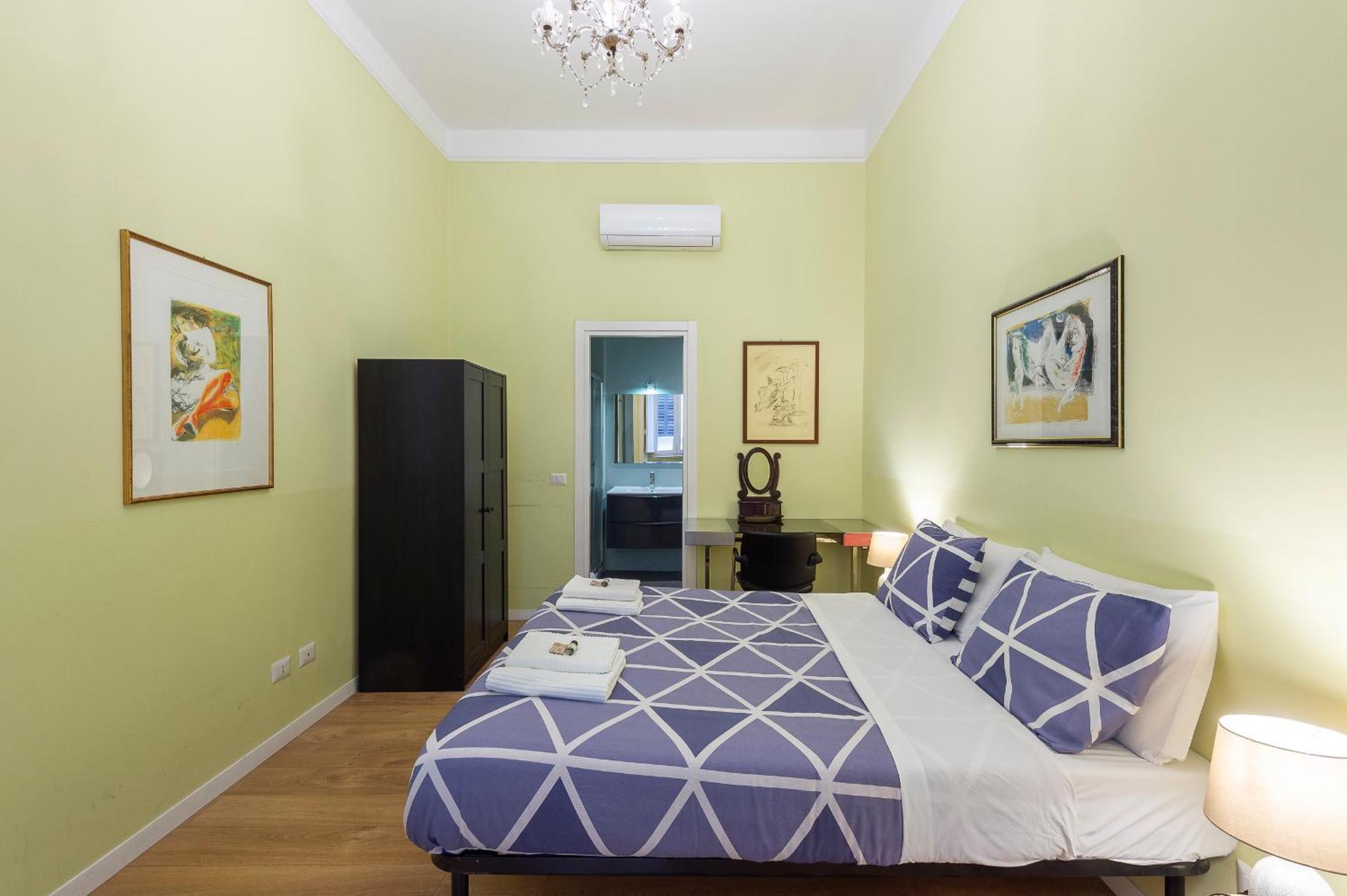 Leilighet Luxury Three Bedrooms Flat In Center Roma