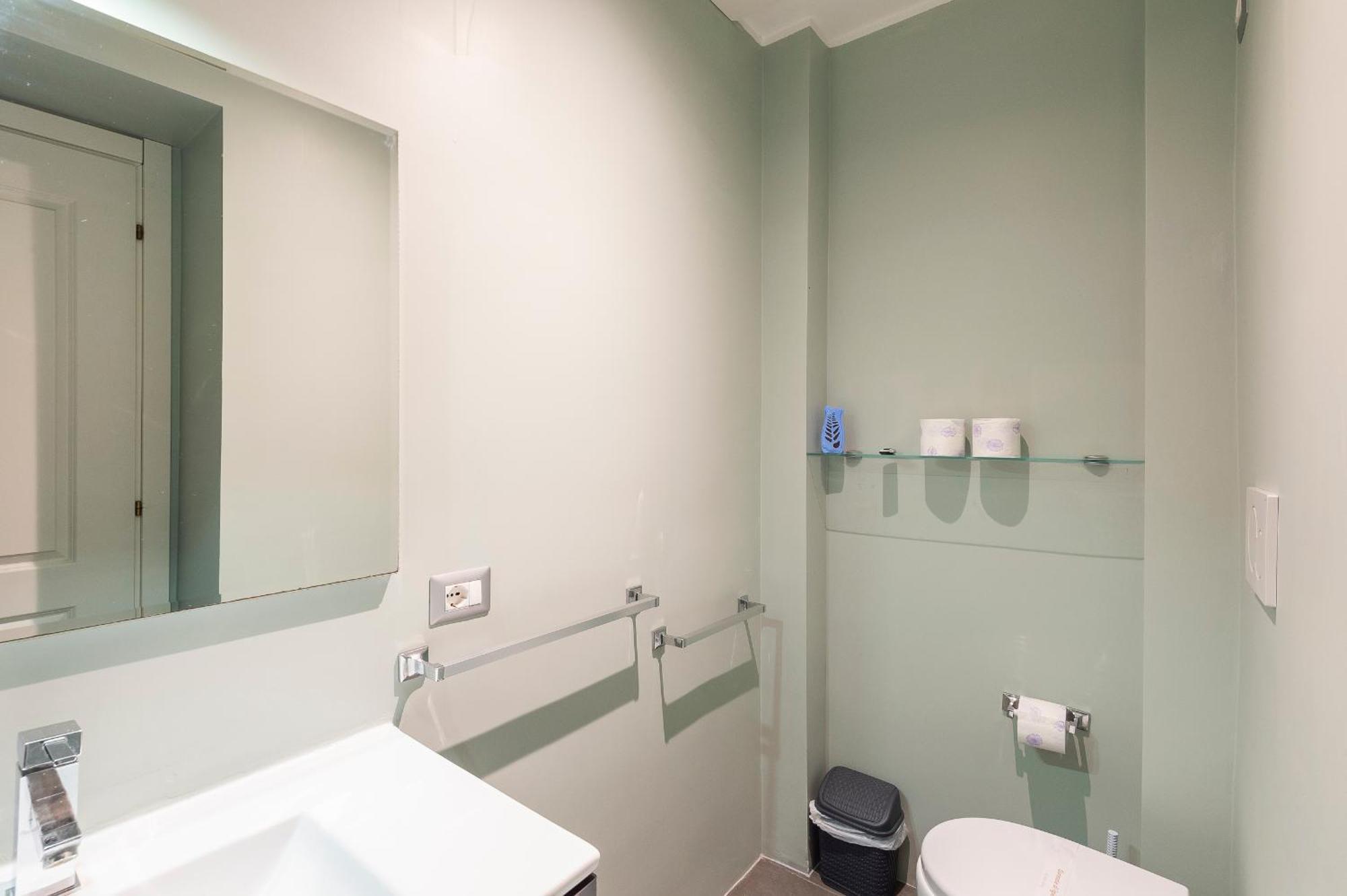 Luxury Three Bedrooms Flat In Center Leilighet