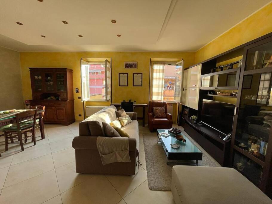 Battistini 66 Apartment, Near Vatican *