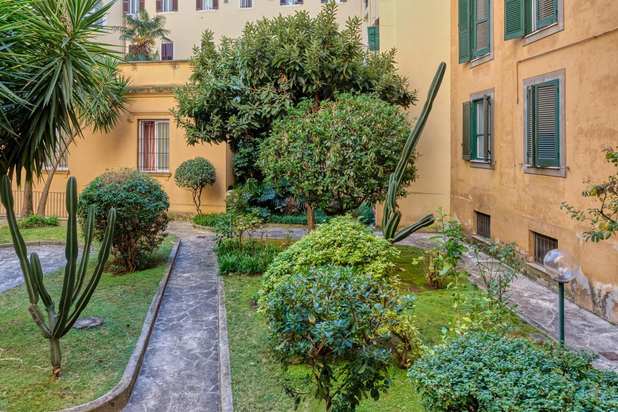 Vespasiano Luxury For 4 Apartamento
