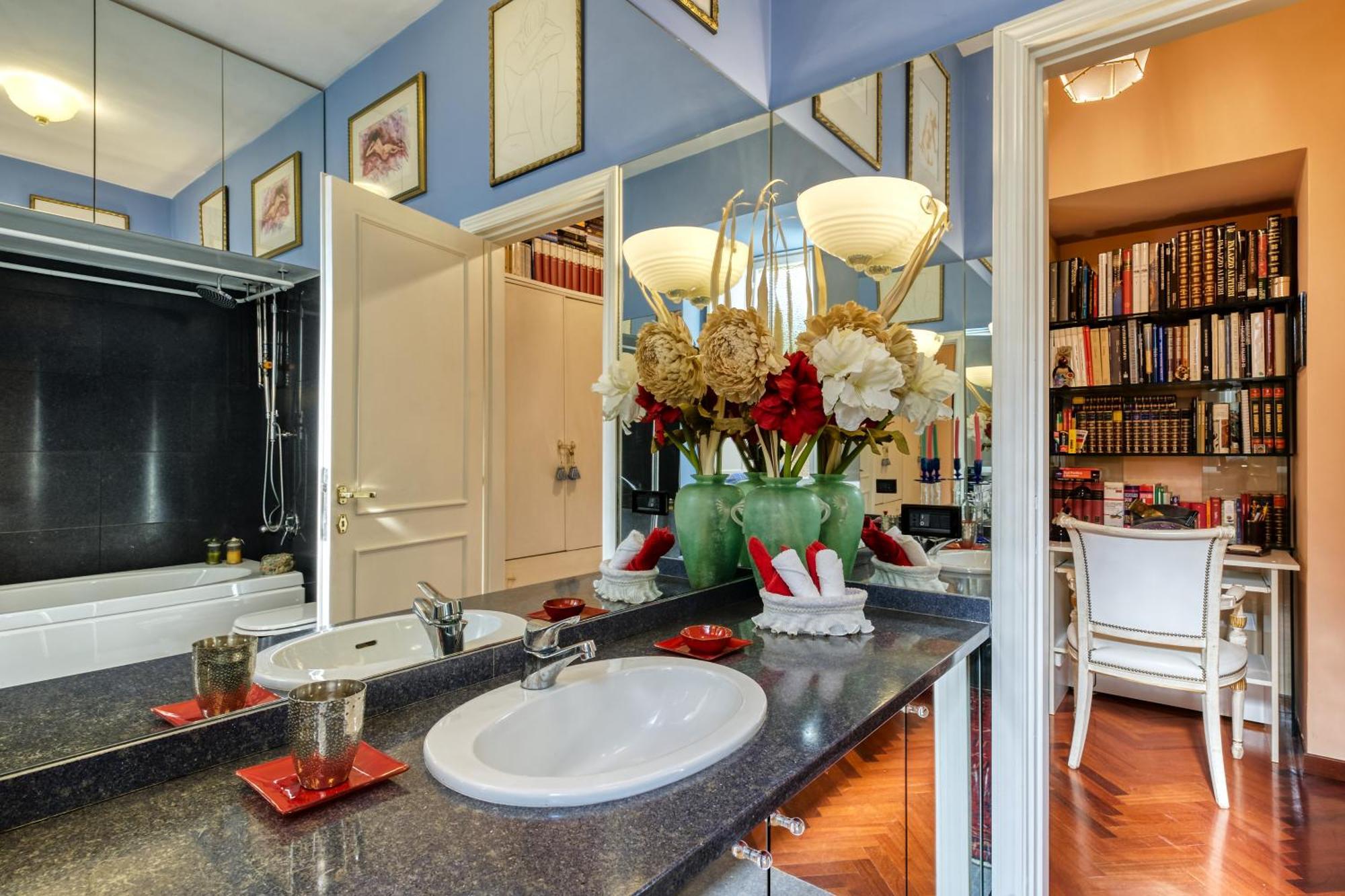 Vespasiano Luxury For 4 Apartamento *